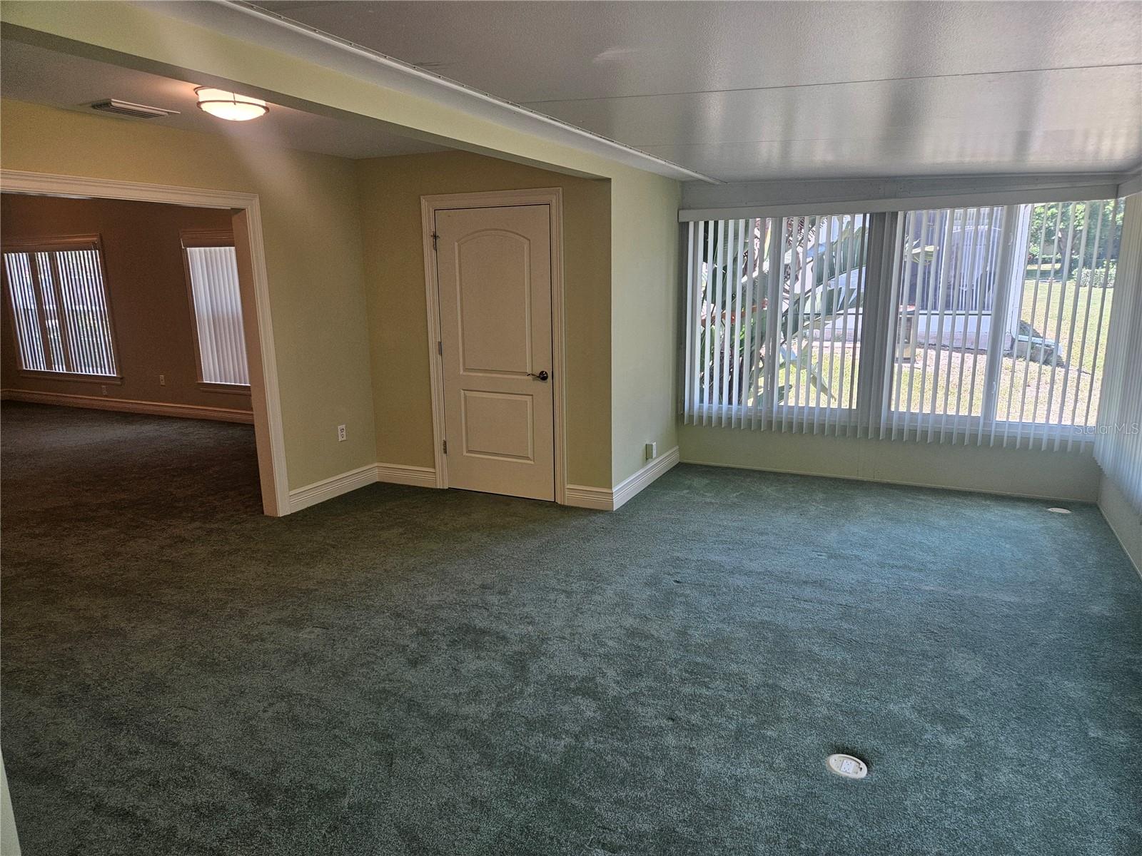Image 16 of 25 For 2361 Bentley Drive