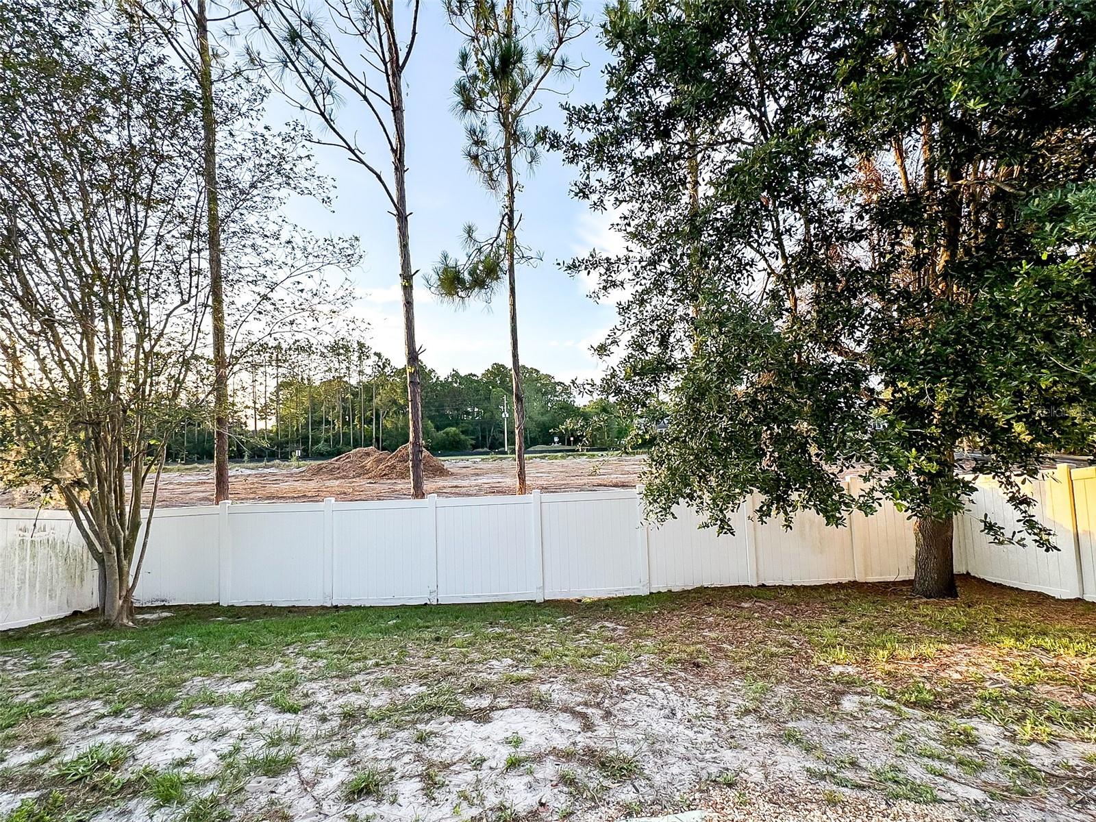 Image 11 of 35 For 9735 Riverchase Drive