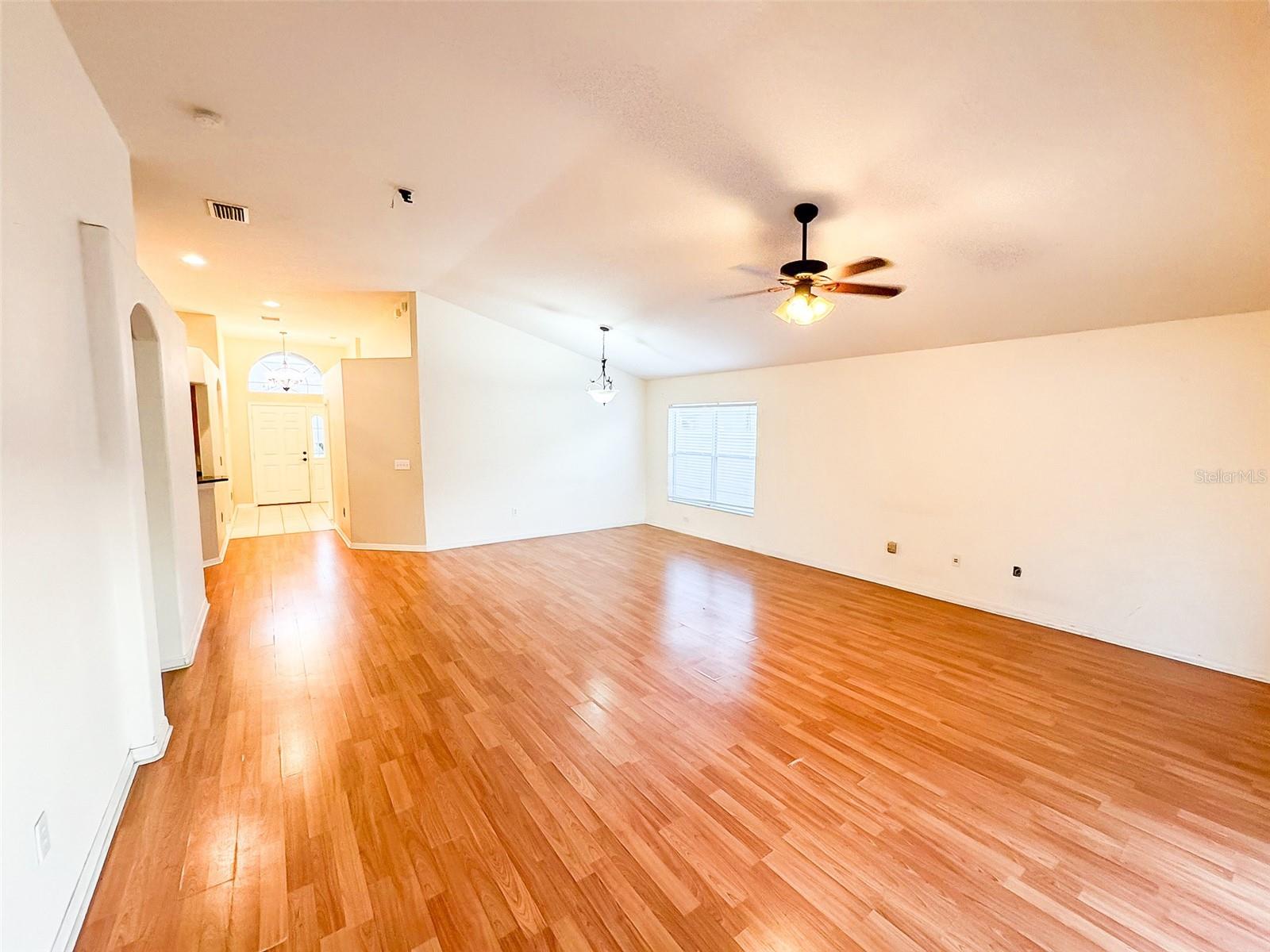 Image 15 of 35 For 9735 Riverchase Drive