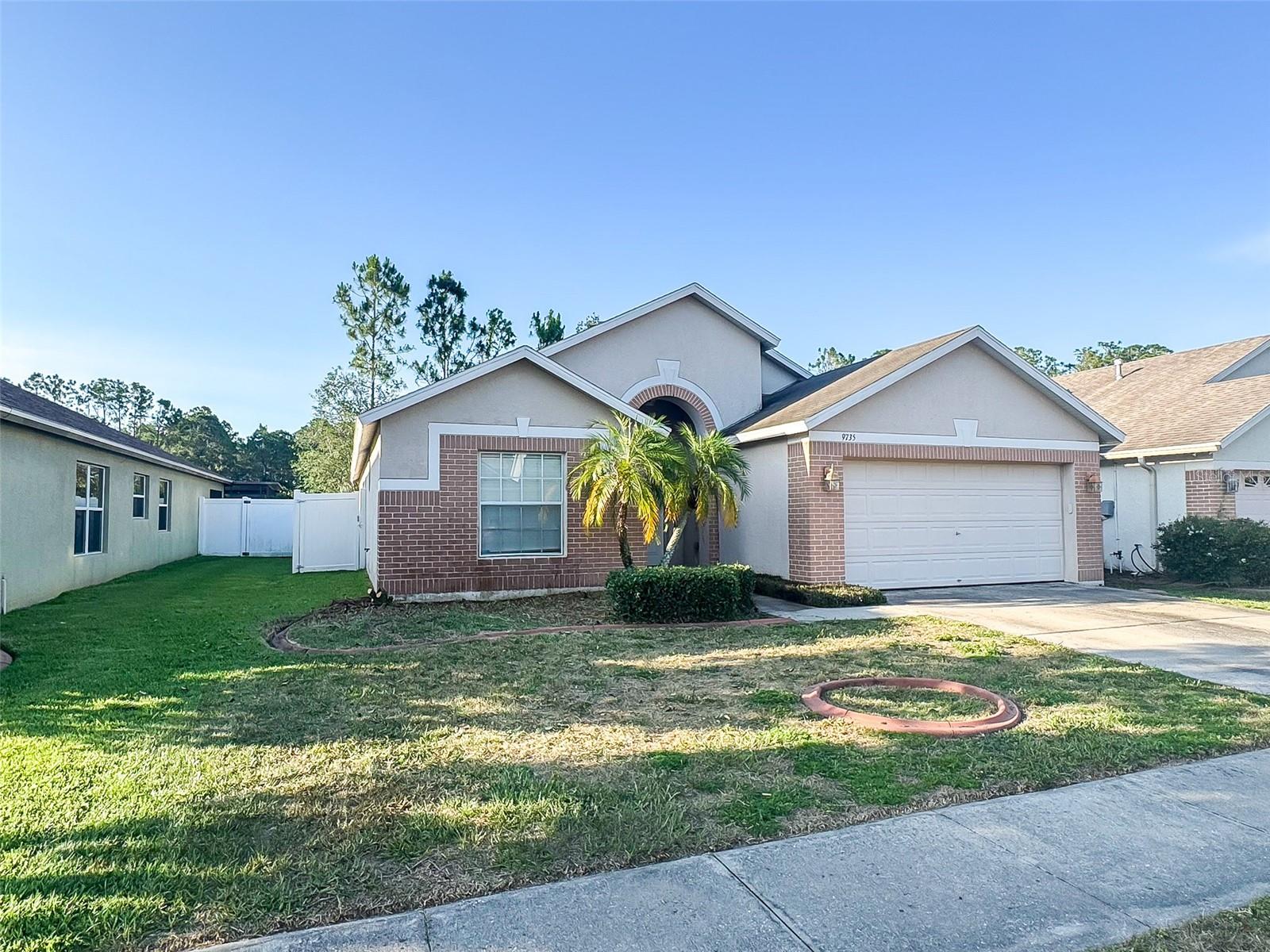 Image 3 of 35 For 9735 Riverchase Drive