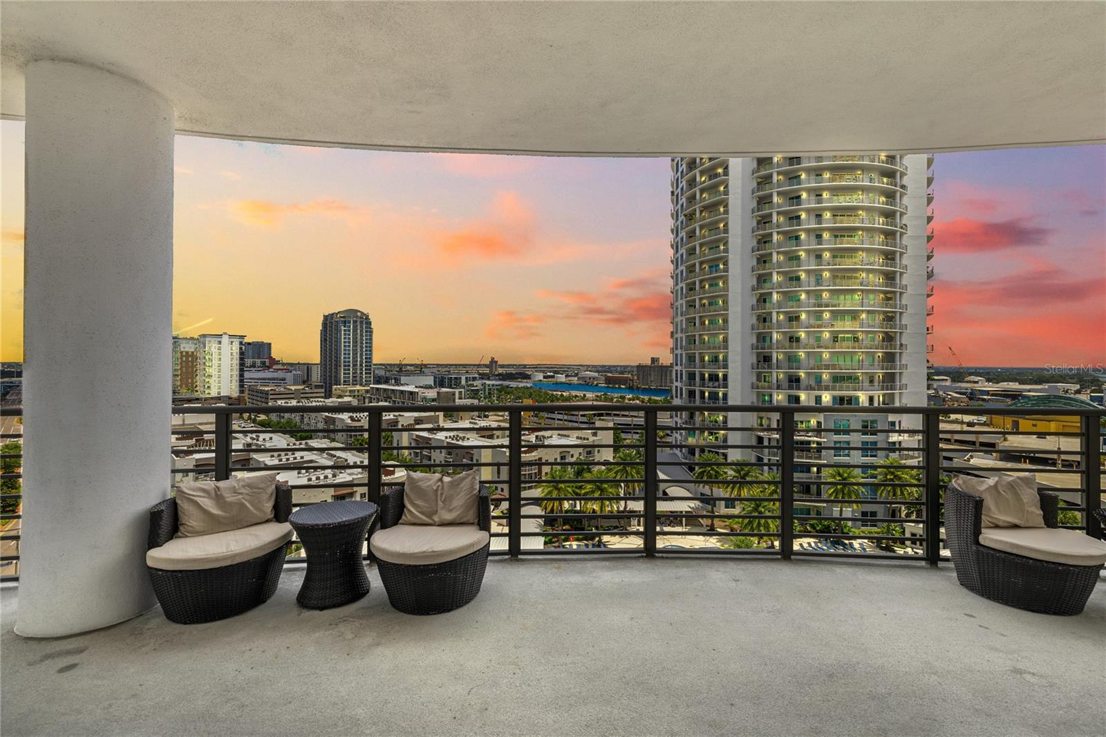 Image 4 of 66 For 449 12th Street 1201