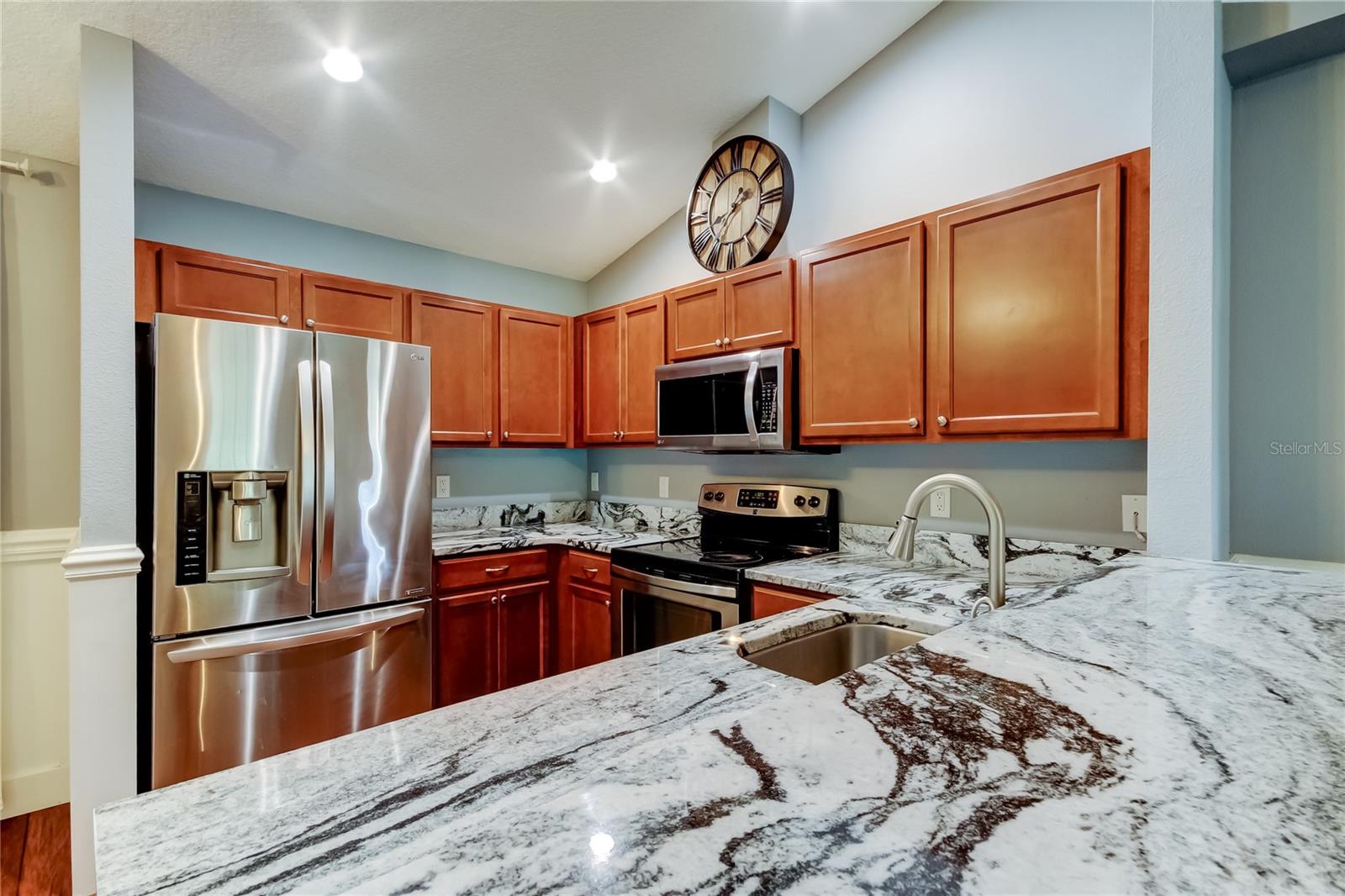 Image 10 of 46 For 6145 103rd Avenue N