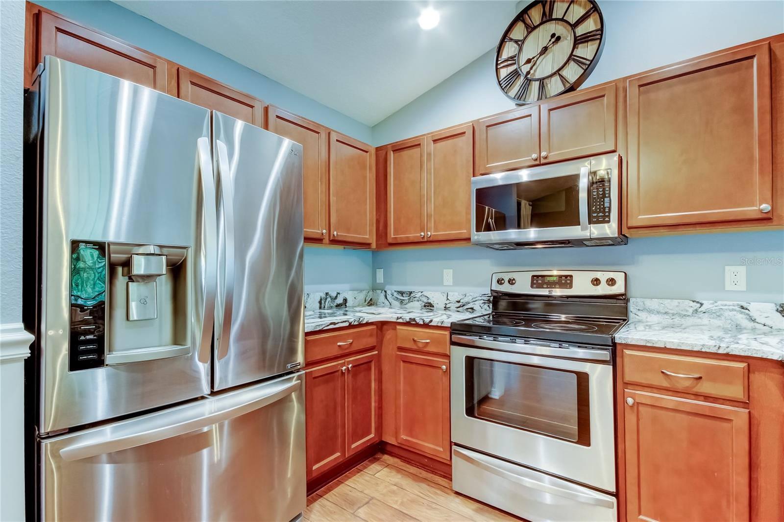 Image 13 of 46 For 6145 103rd Avenue N