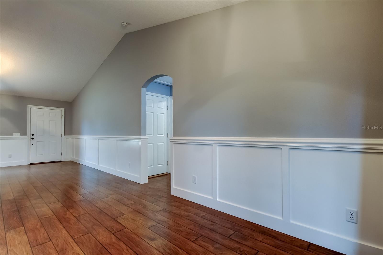 Image 18 of 46 For 6145 103rd Avenue N