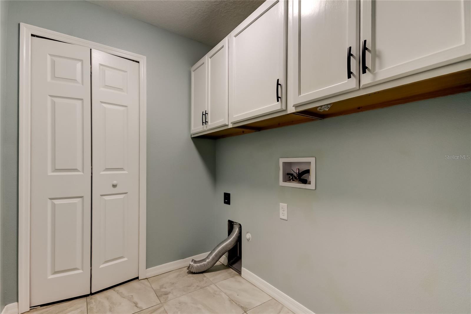 Image 22 of 46 For 6145 103rd Avenue N