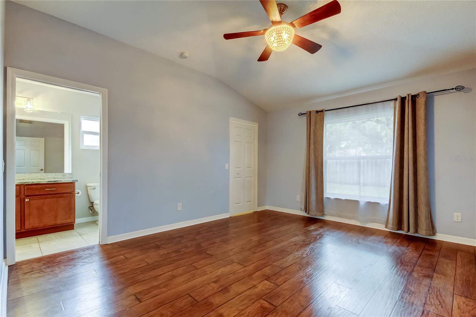 Image 23 of 46 For 6145 103rd Avenue N
