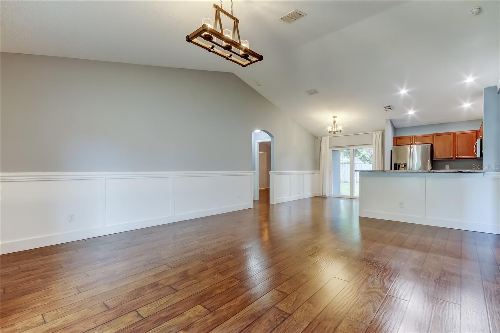 Image 7 of 46 For 6145 103rd Avenue N