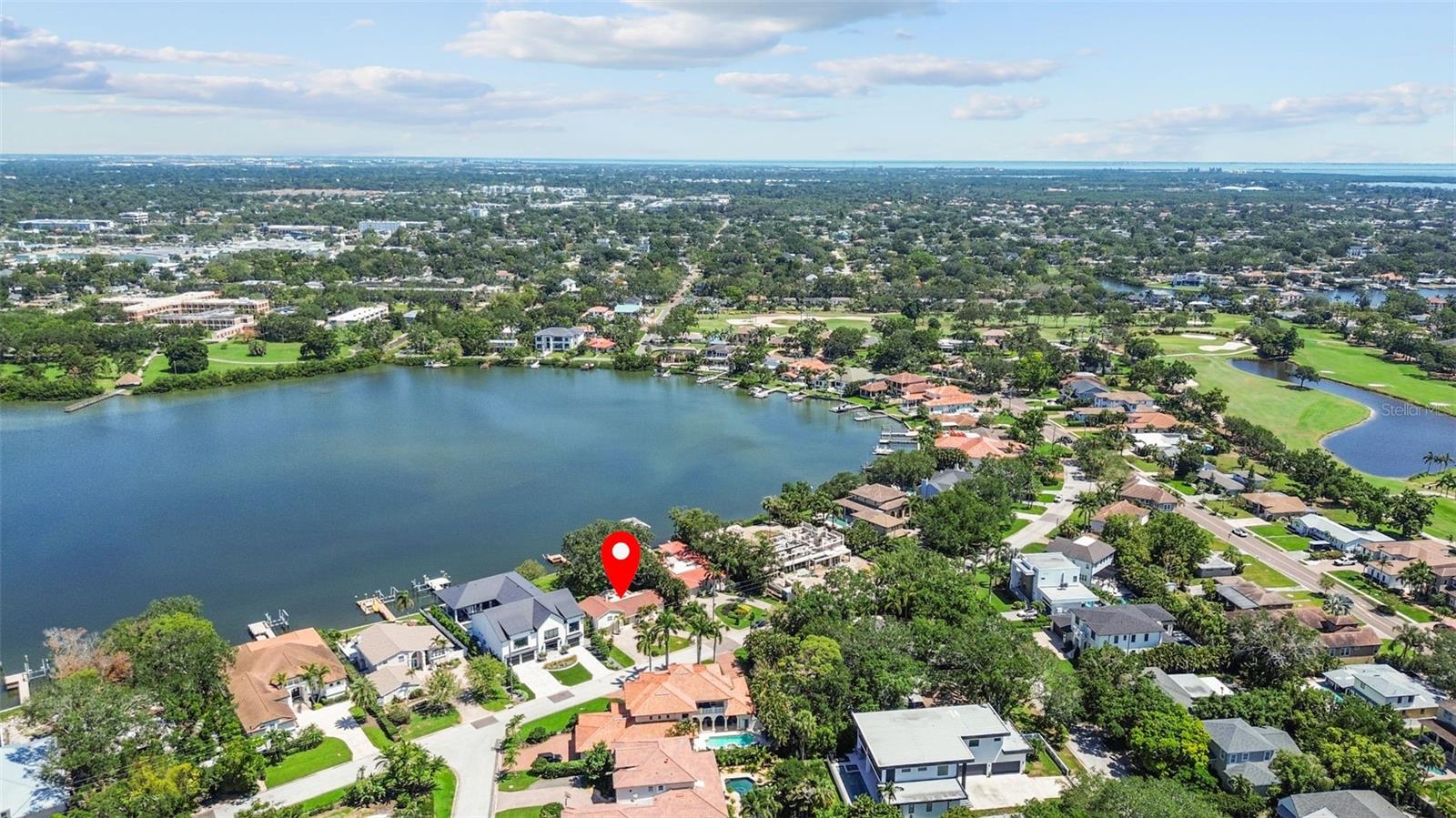Listing photo id 19 for 1238 Monterey Boulevard Ne