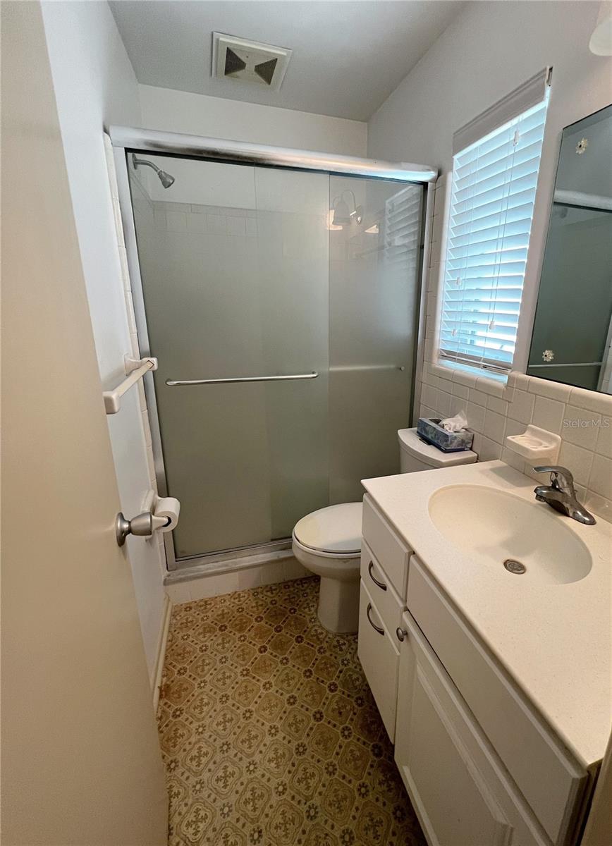 Image 10 of 26 For 2195 Academy Drive