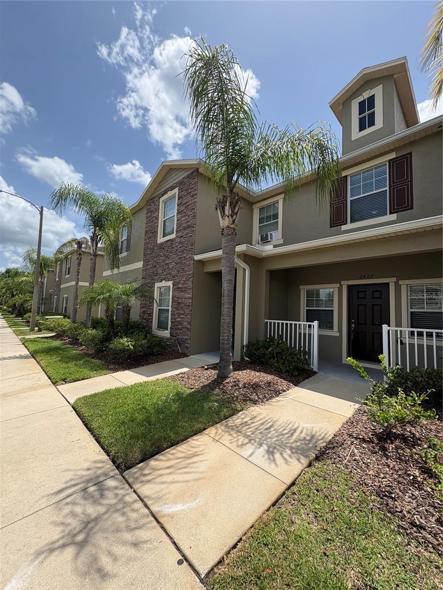 Image 2 of 12 For 2427 Willimette Drive