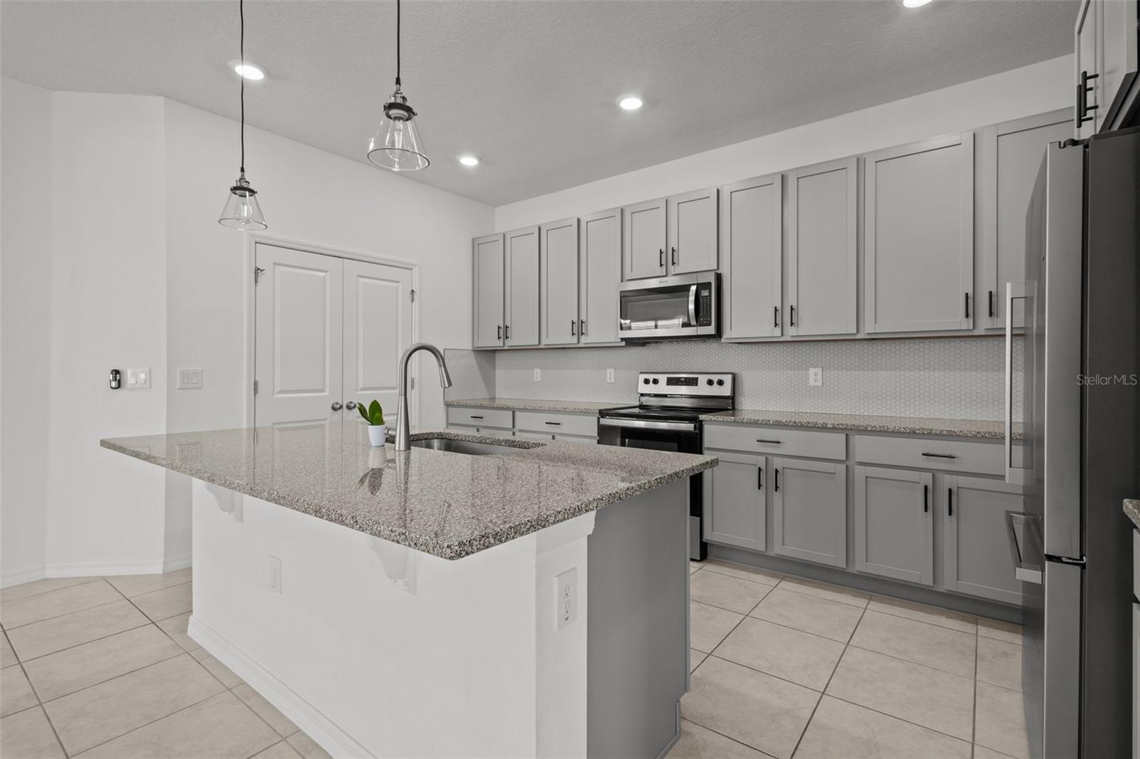 Image 2 of 42 For 12697 Achasta Boulevard