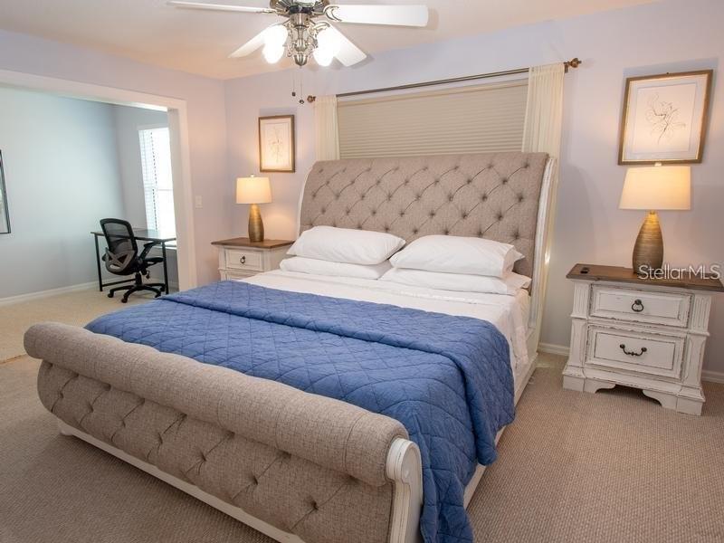 Listing photo id 14 for 101 8th Street