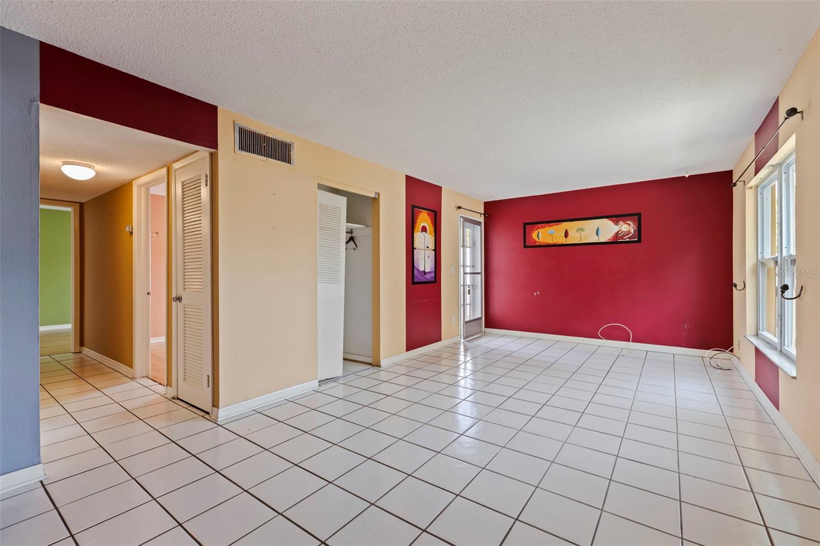 Image 3 of 20 For 1799 Highland Avenue 3