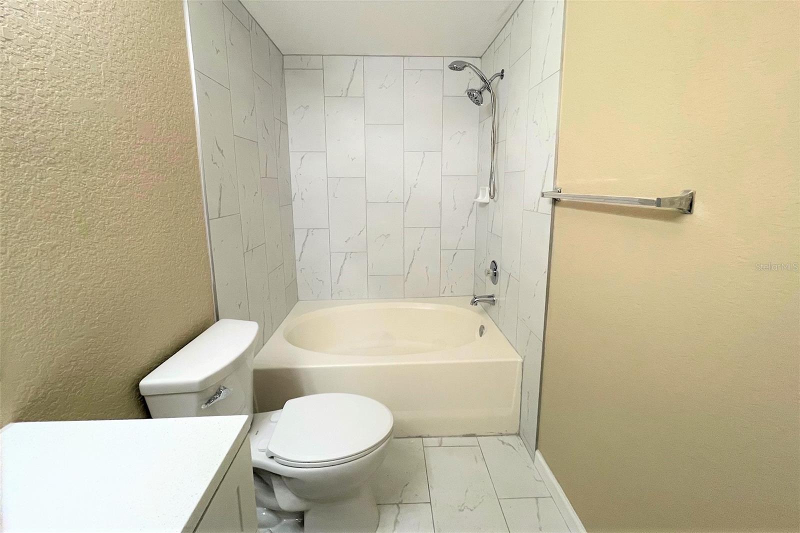 Image 13 of 26 For 13235 Sanctuary Cove Drive 201