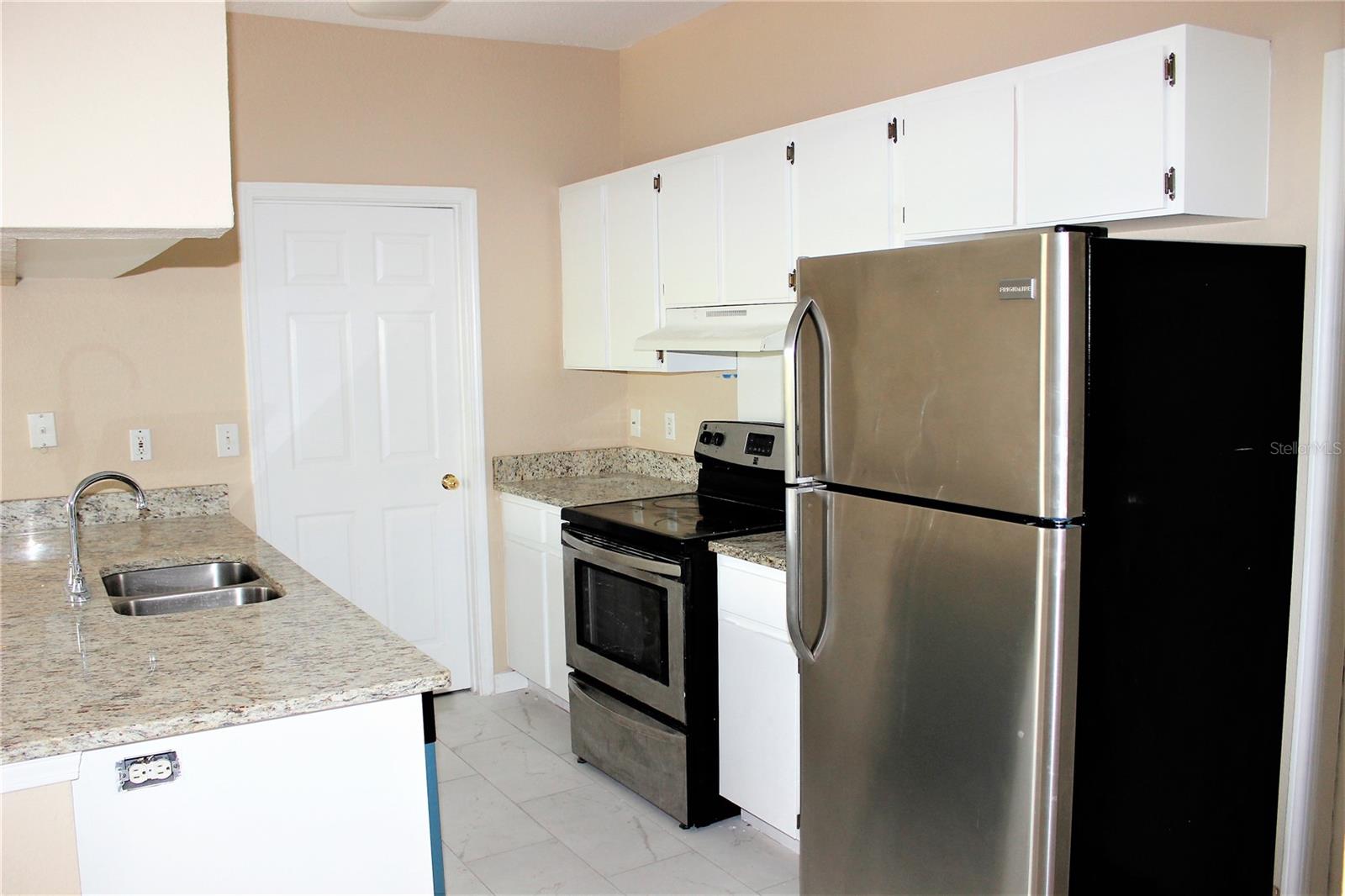Image 9 of 26 For 13235 Sanctuary Cove Drive 201