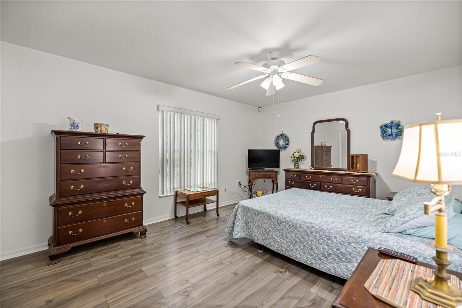 Image 17 of 58 For 9530 189th Court