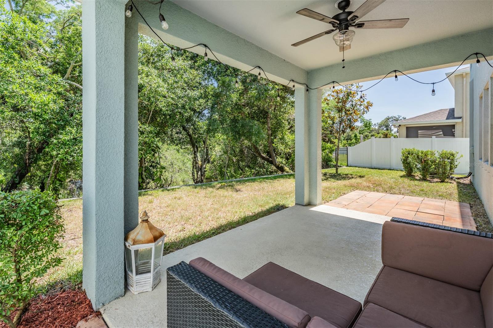 Listing photo id 24 for 8208 Praise Drive