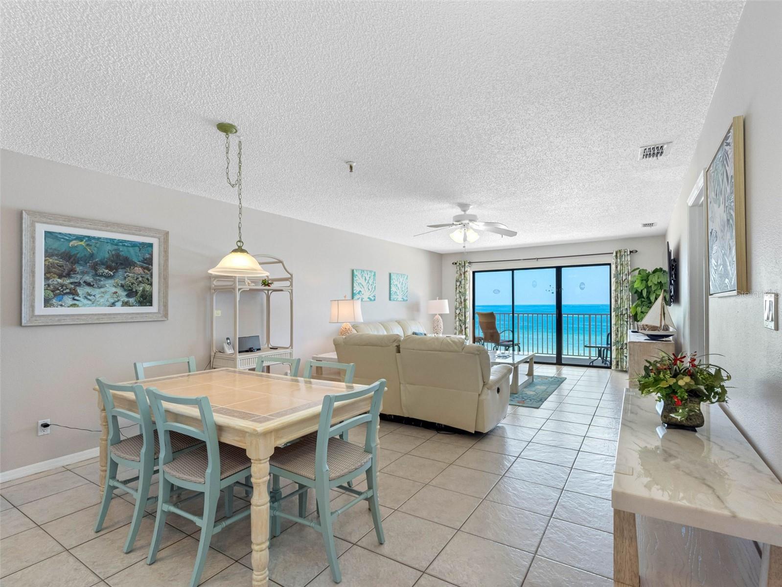 Listing photo id 24 for 13500 Gulf Boulevard 506