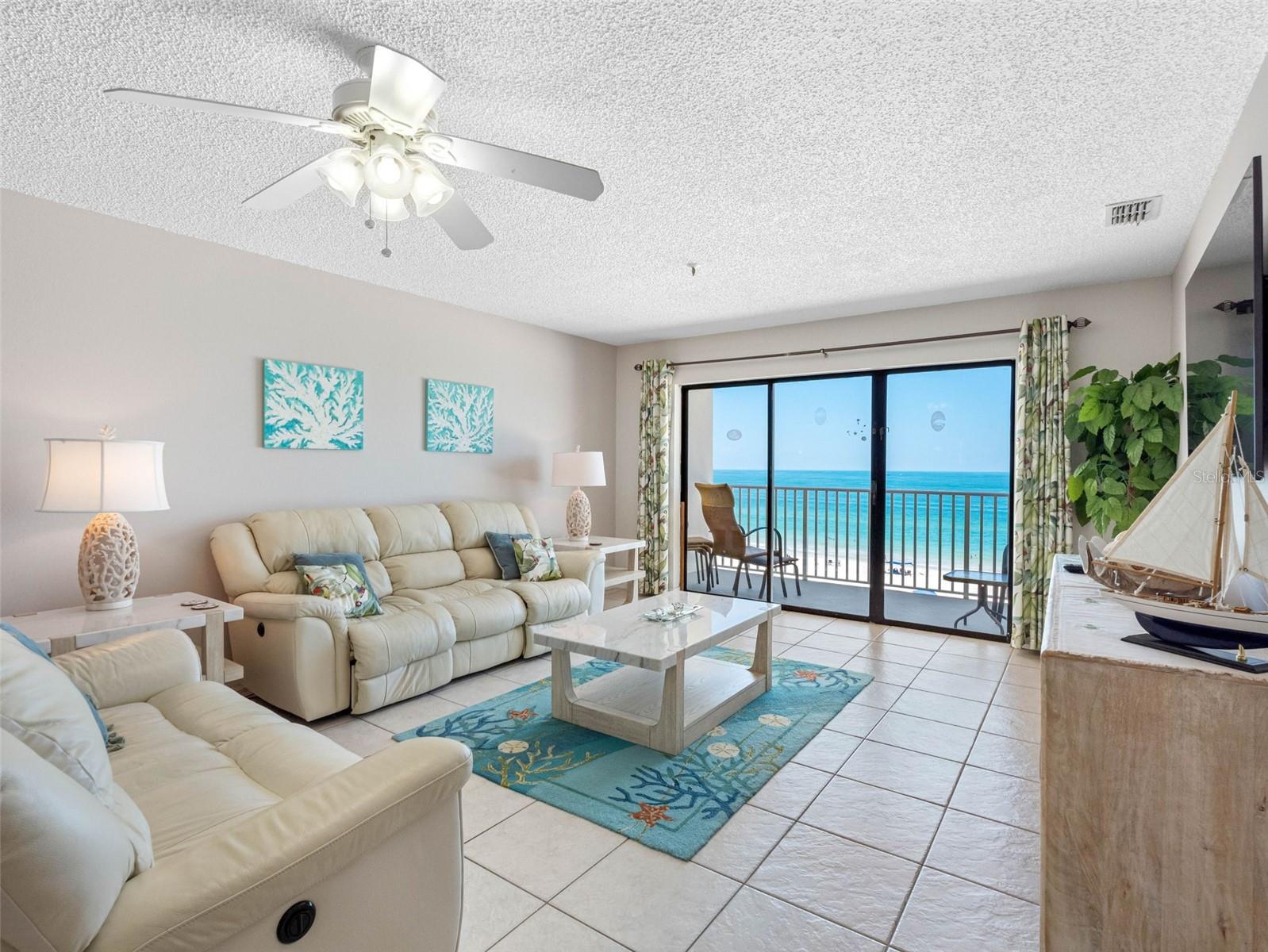 Listing photo id 3 for 13500 Gulf Boulevard 506