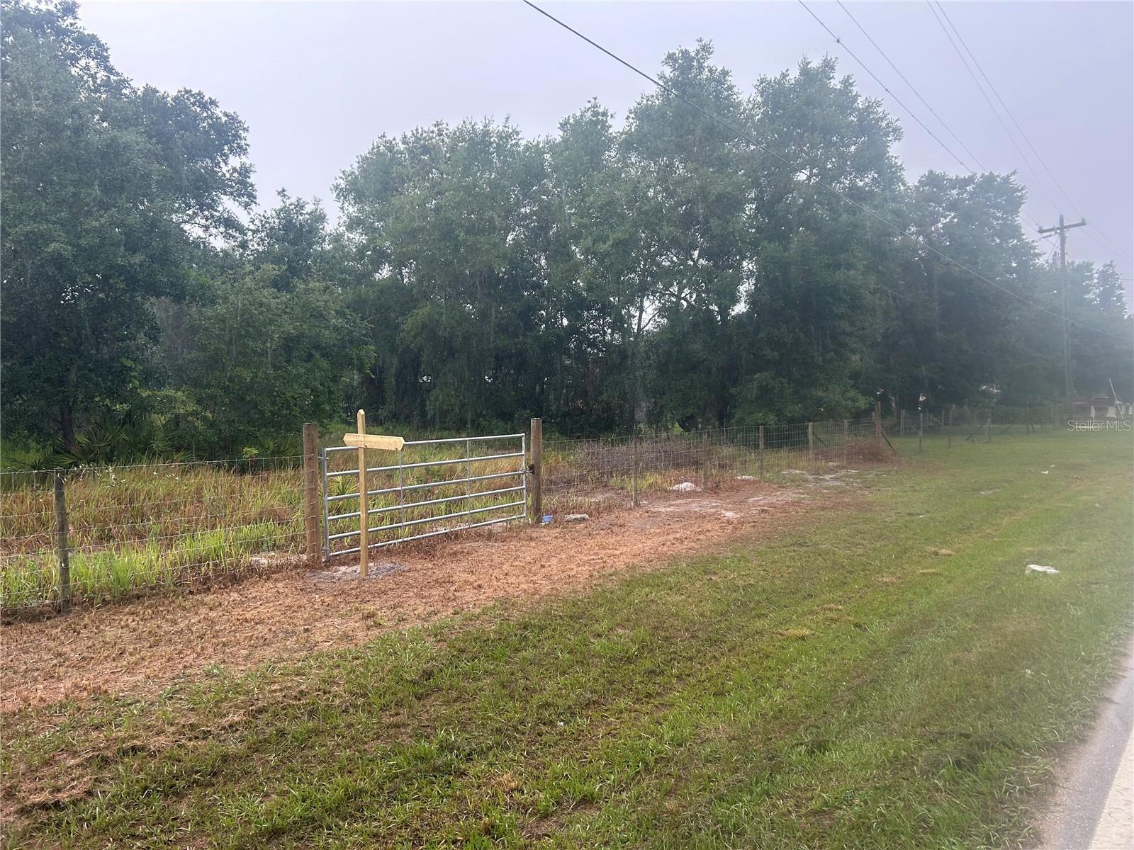 Image 2 of 4 For  Dawes Road 