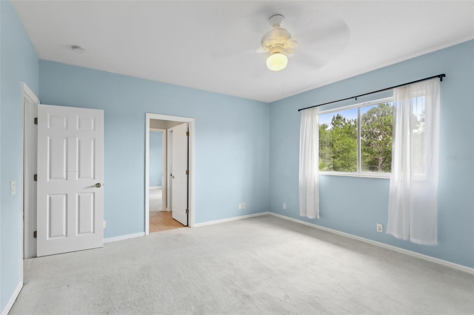 Image 54 of 74 For 10205 Deercliff Drive