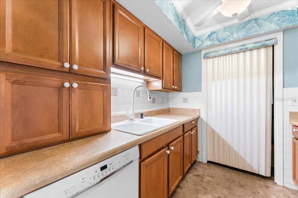 Image 12 of 38 For 2630 Pearce Drive 108