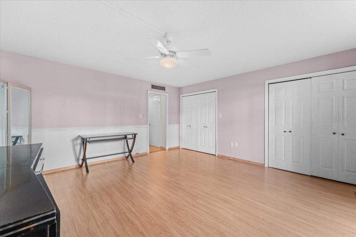 Image 20 of 38 For 2630 Pearce Drive 108