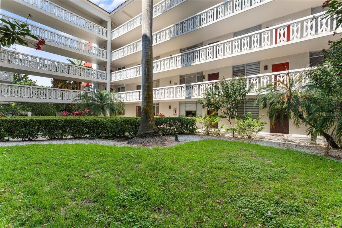 Image 4 of 38 For 2630 Pearce Drive 108