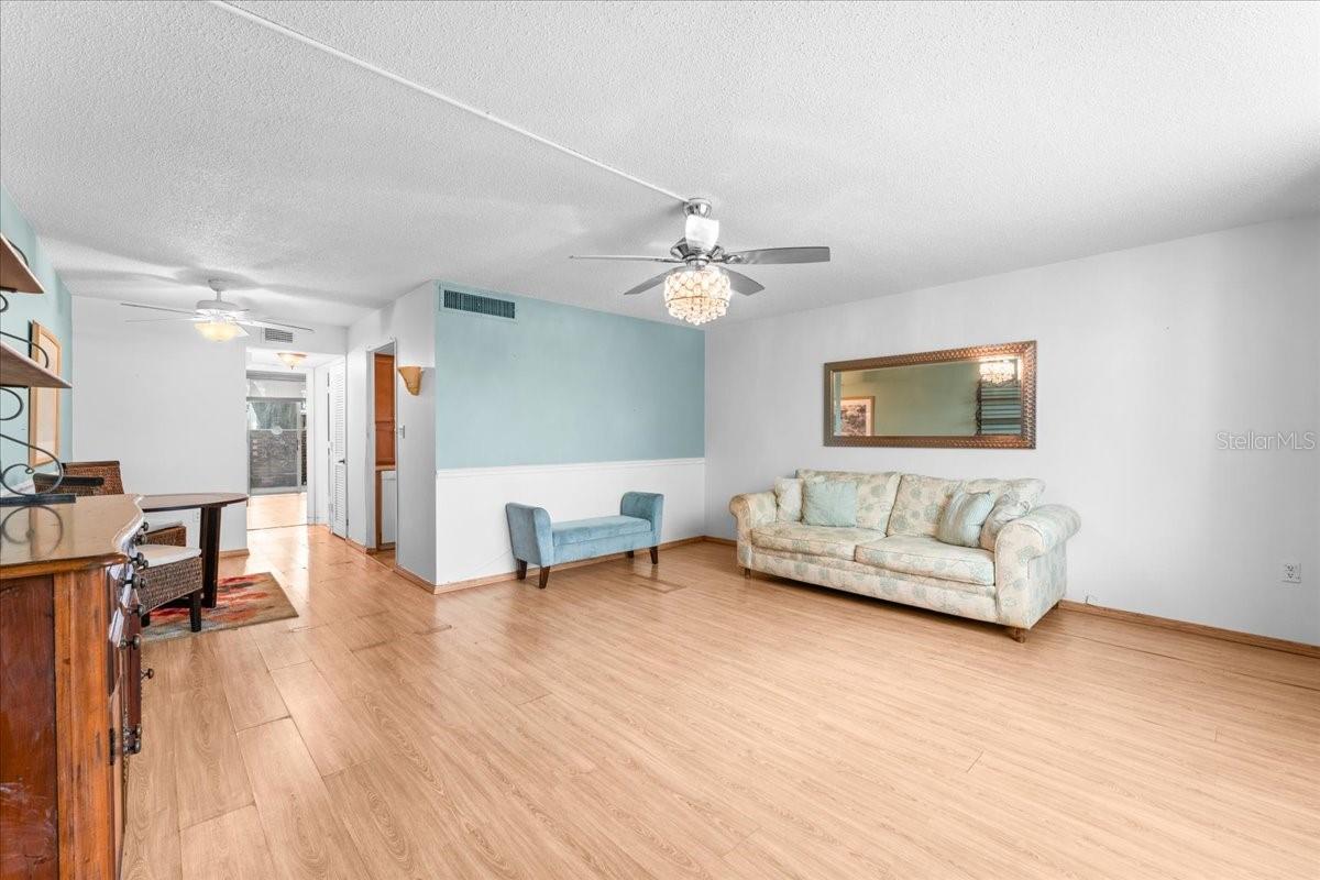 Image 6 of 38 For 2630 Pearce Drive 108