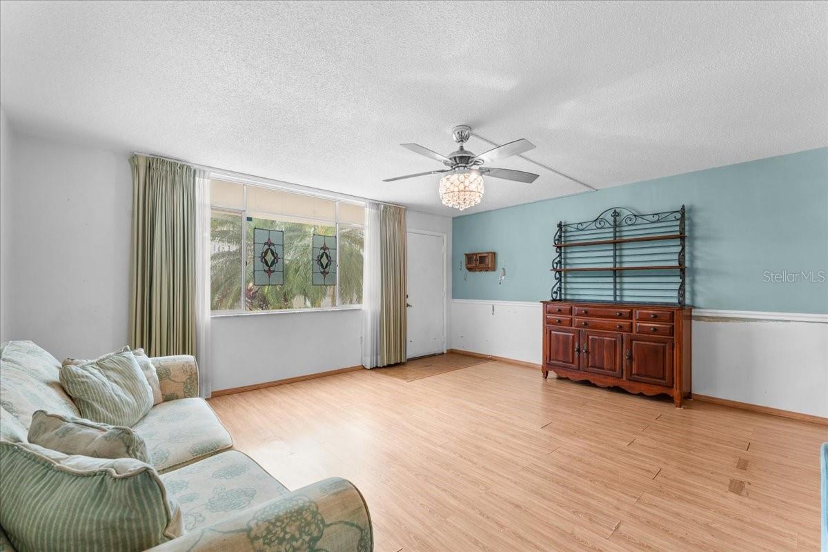 Image 9 of 38 For 2630 Pearce Drive 108