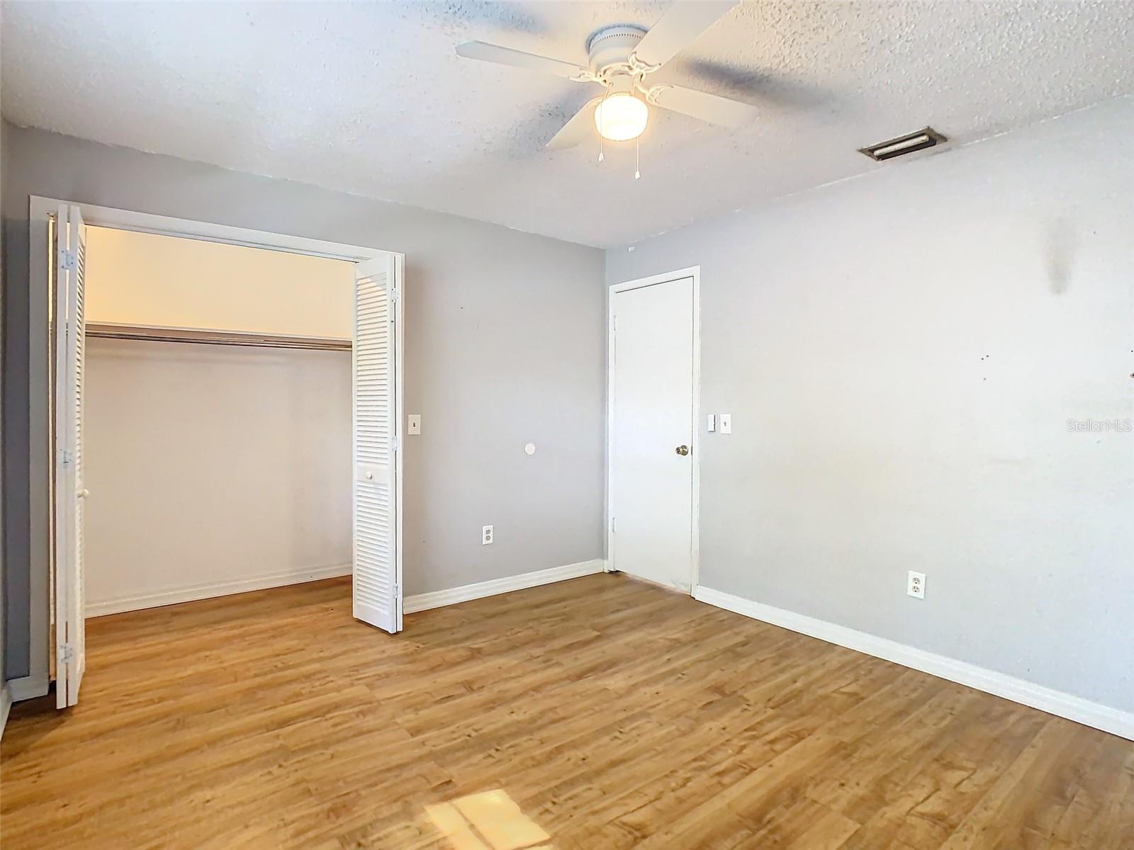 Image 17 of 23 For 214 7th Street N 214