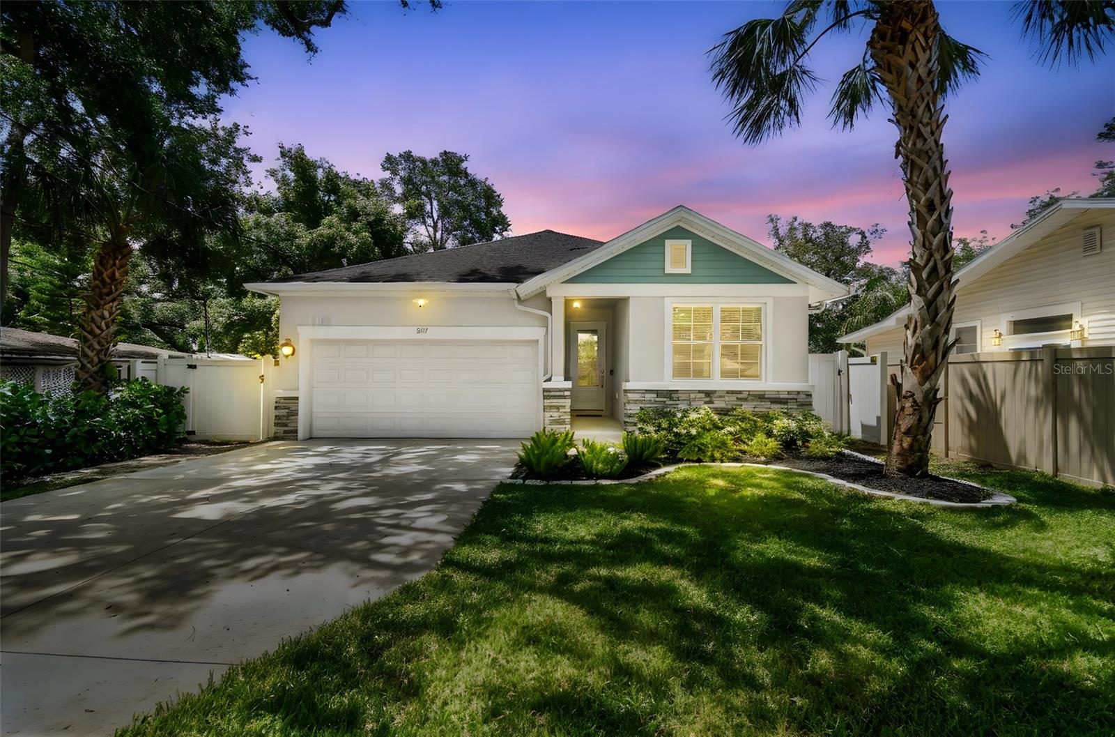 Details for 527 Bay Street, DUNEDIN, FL 34698