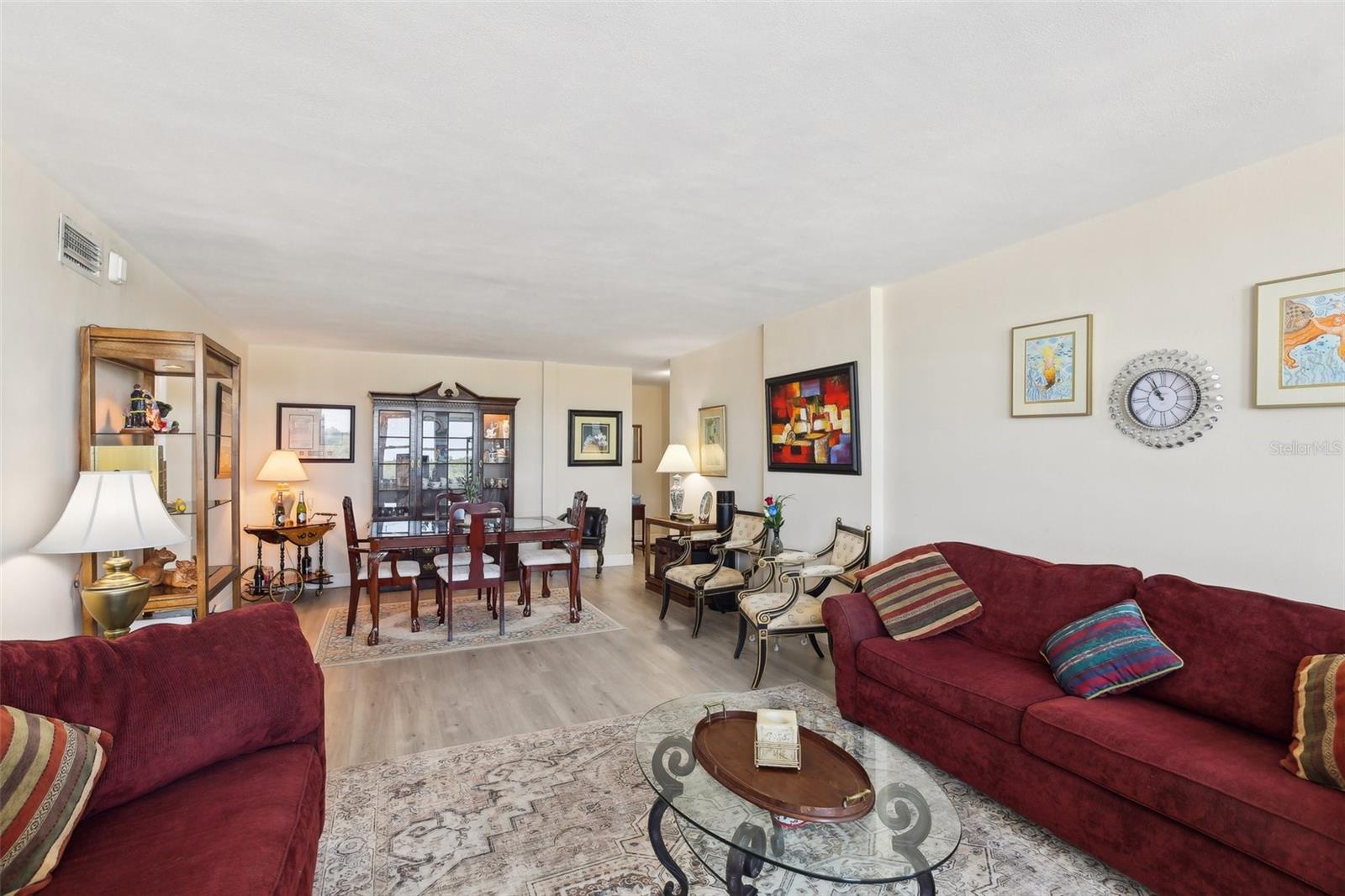 Image 14 of 38 For 841 4th Avenue N 55