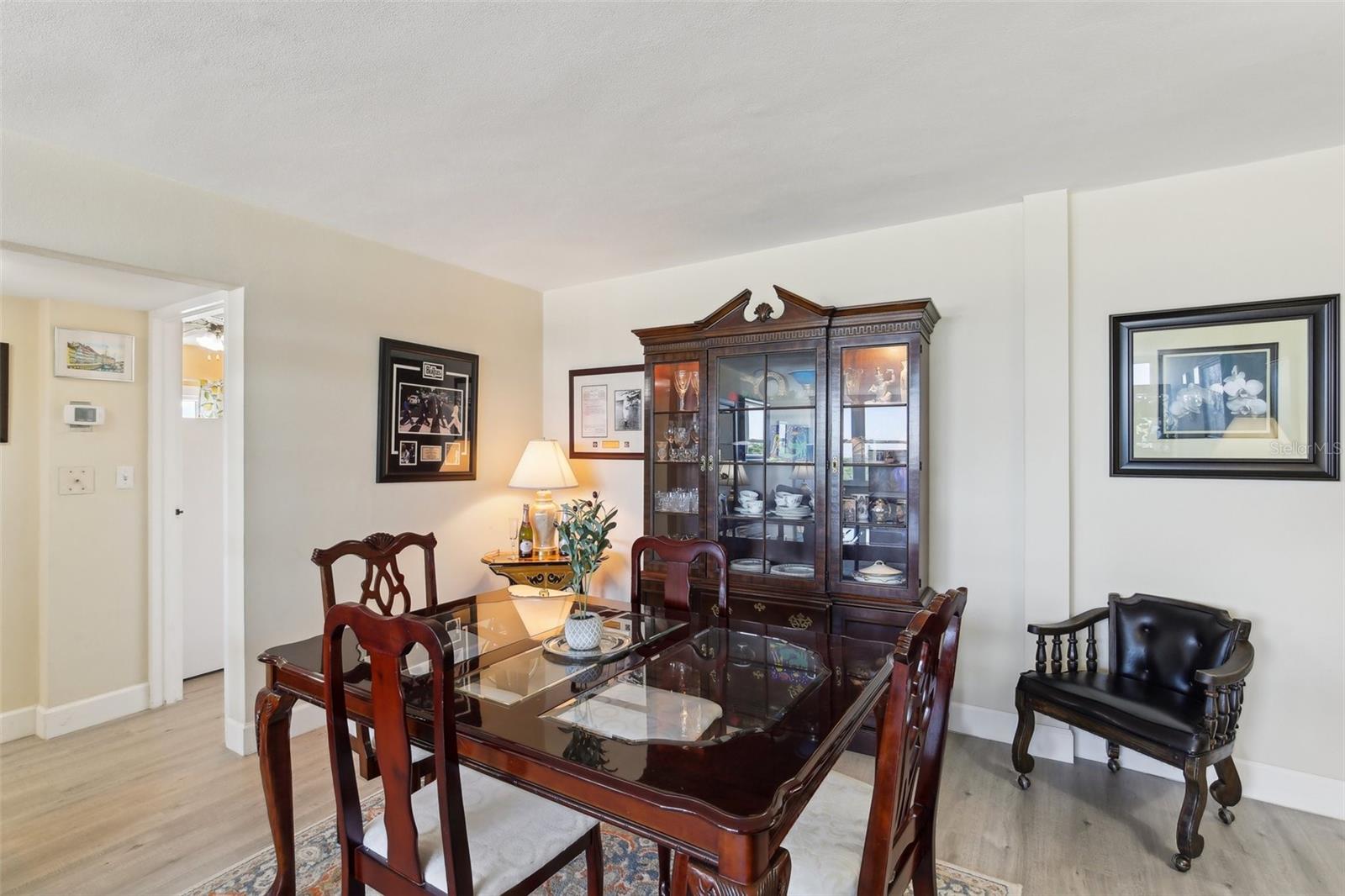 Image 17 of 38 For 841 4th Avenue N 55