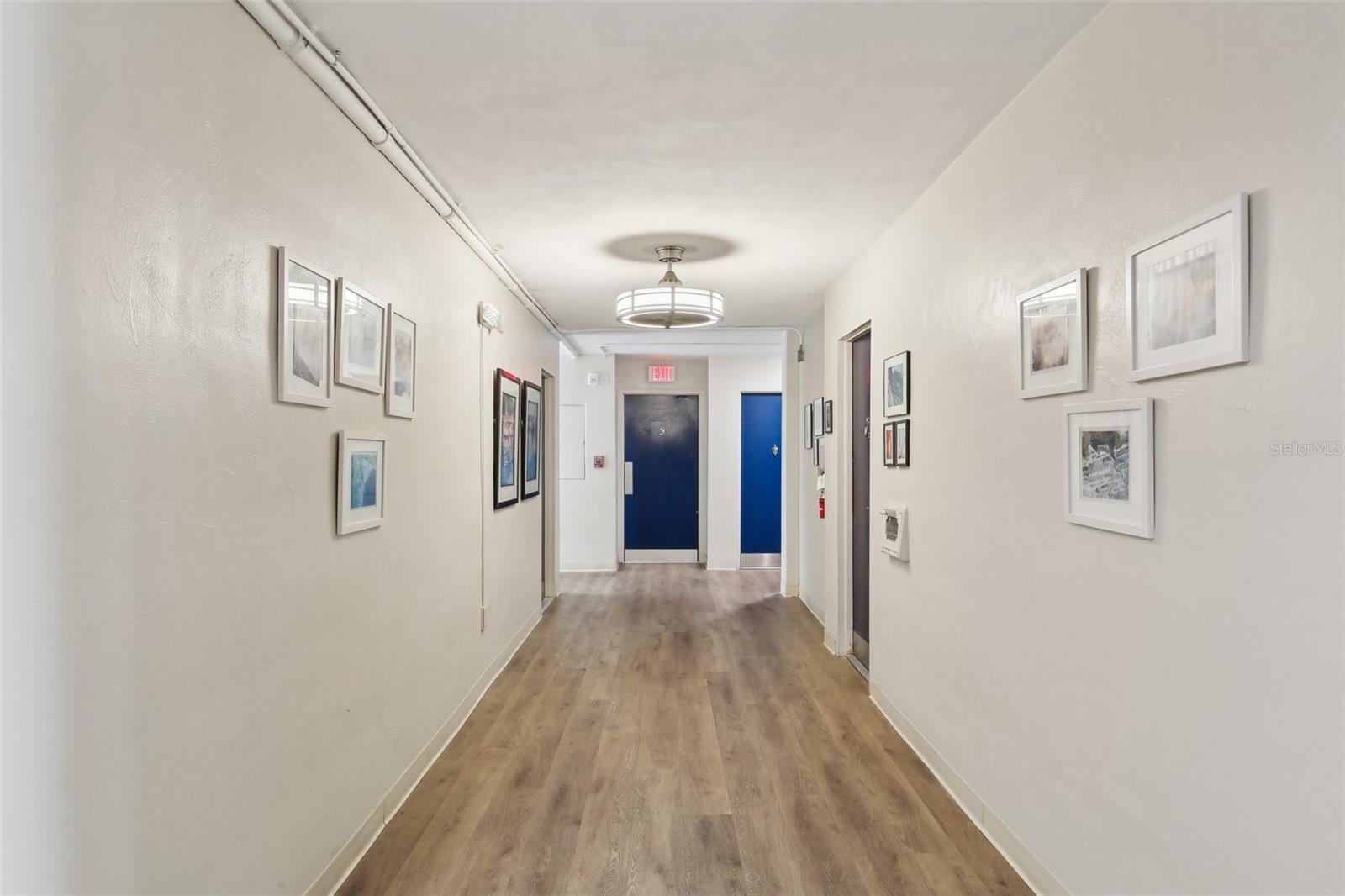 Image 7 of 38 For 841 4th Avenue N 55