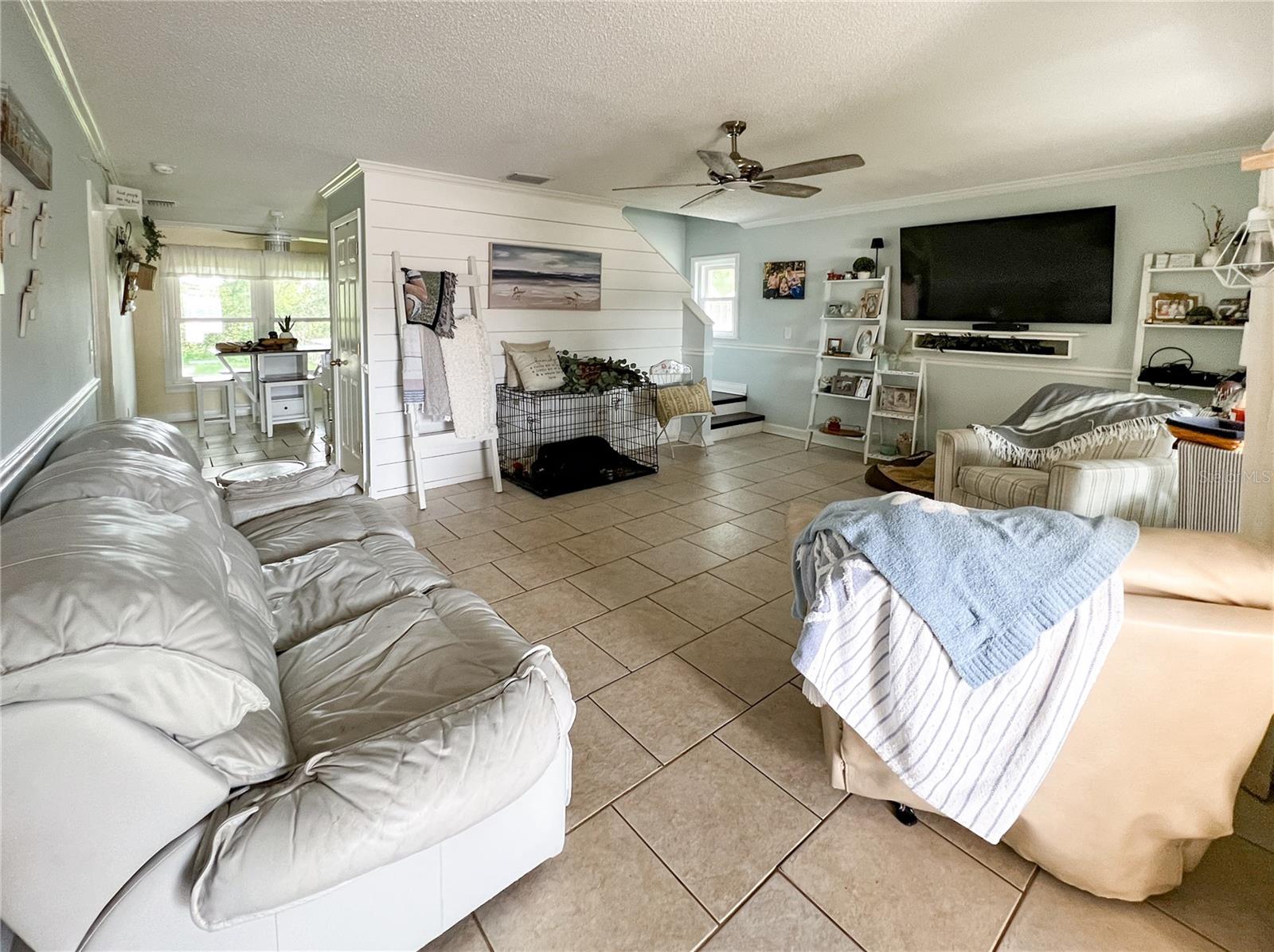 Listing photo id 0 for 22443 Crows Nest Court