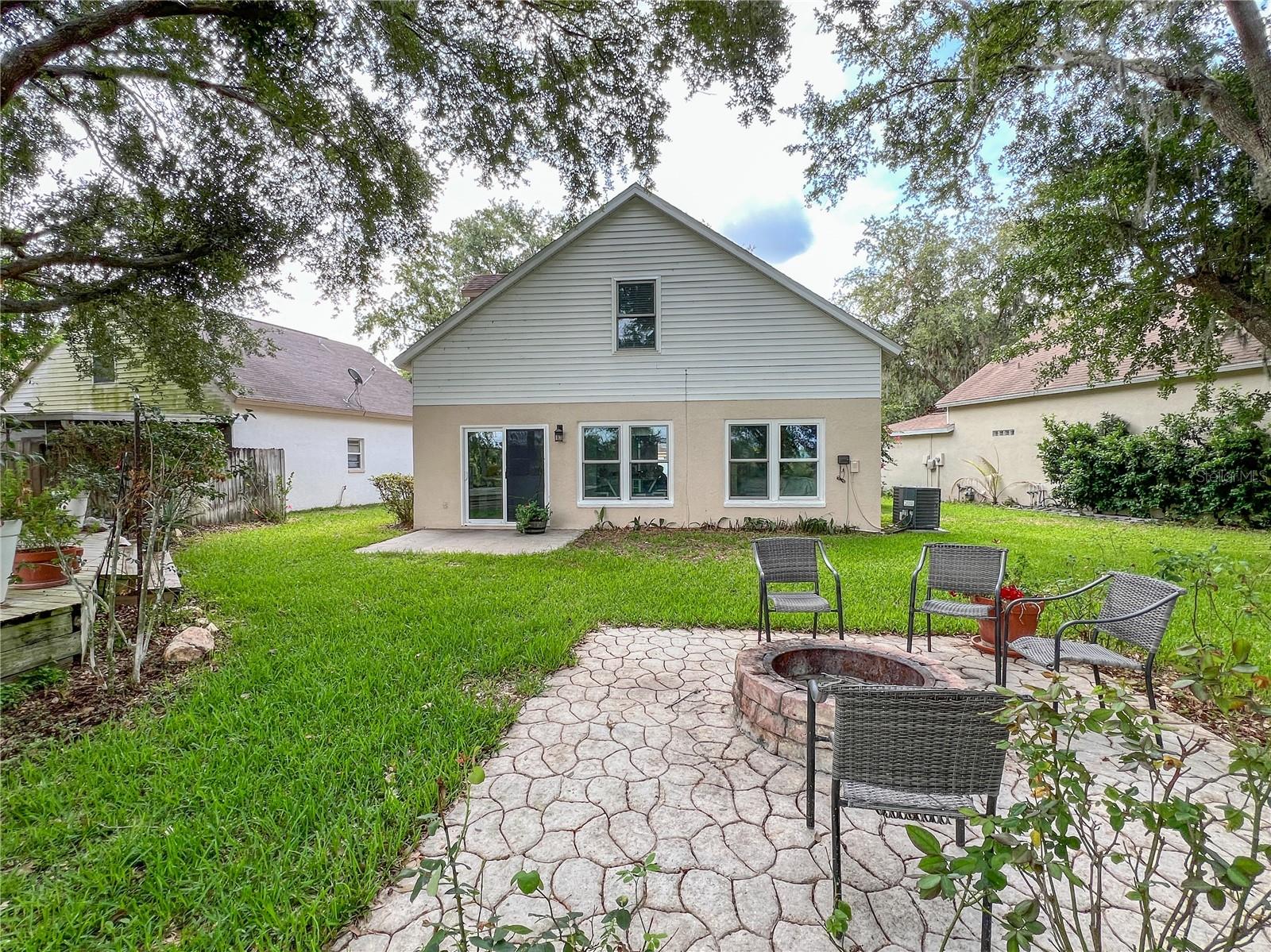 Listing photo id 24 for 22443 Crows Nest Court