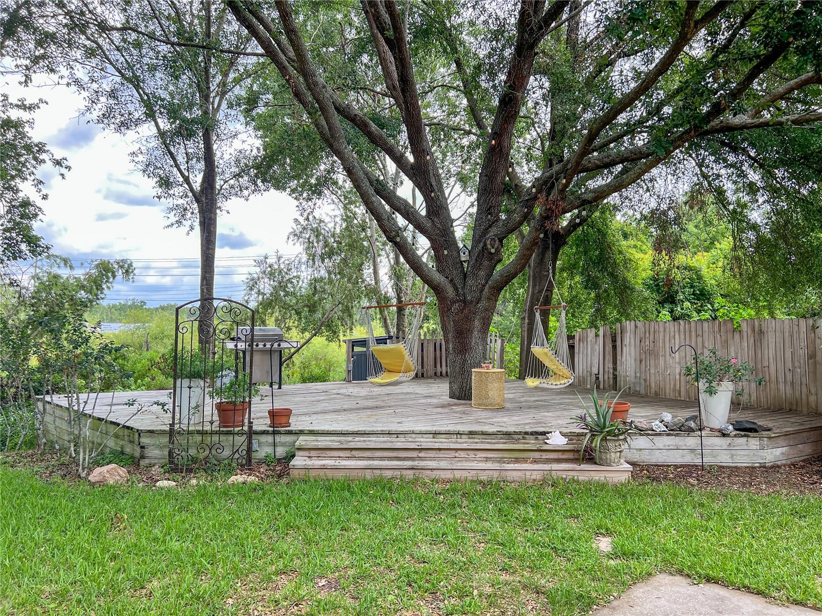 Listing photo id 26 for 22443 Crows Nest Court