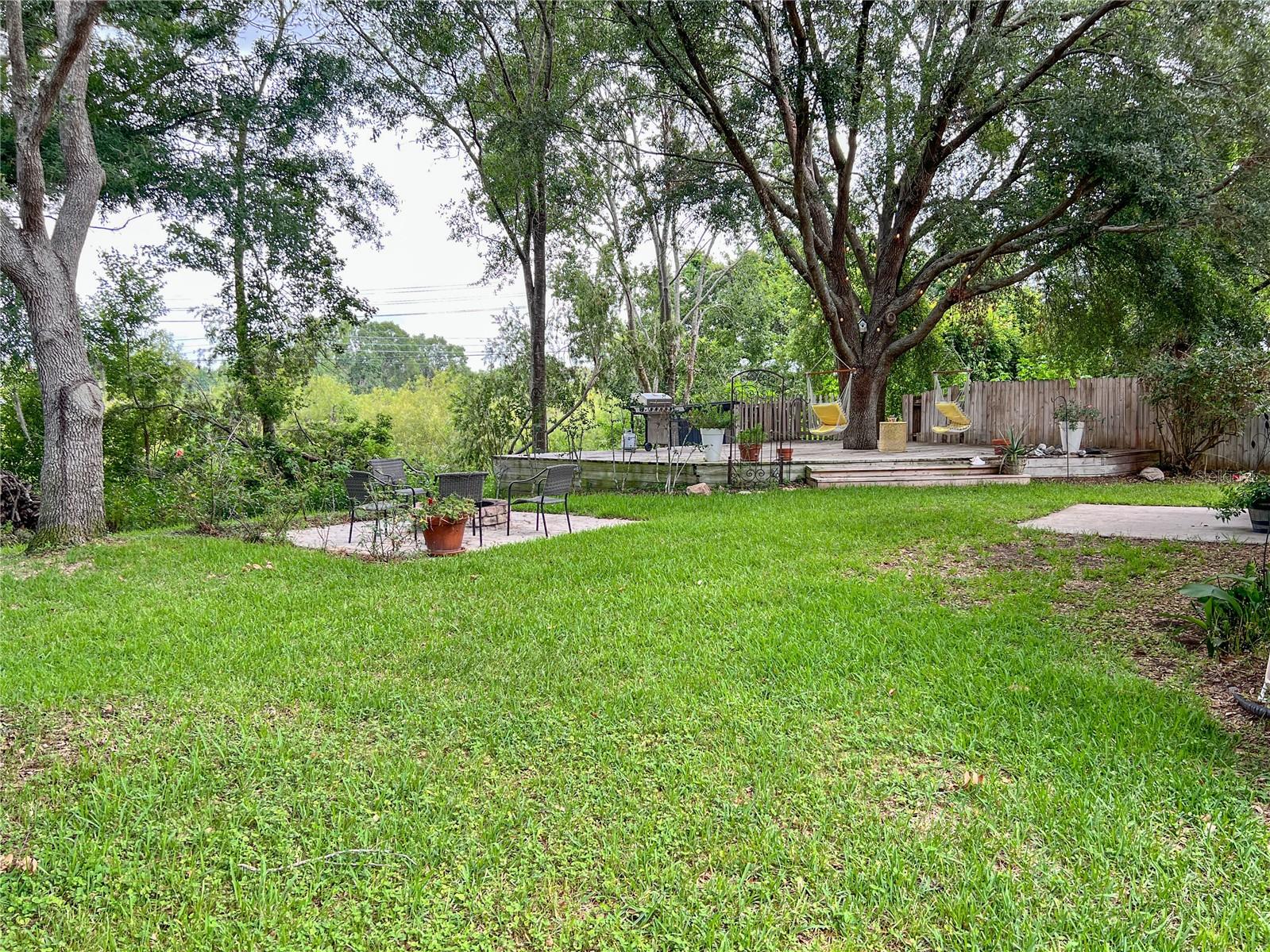 Listing photo id 31 for 22443 Crows Nest Court