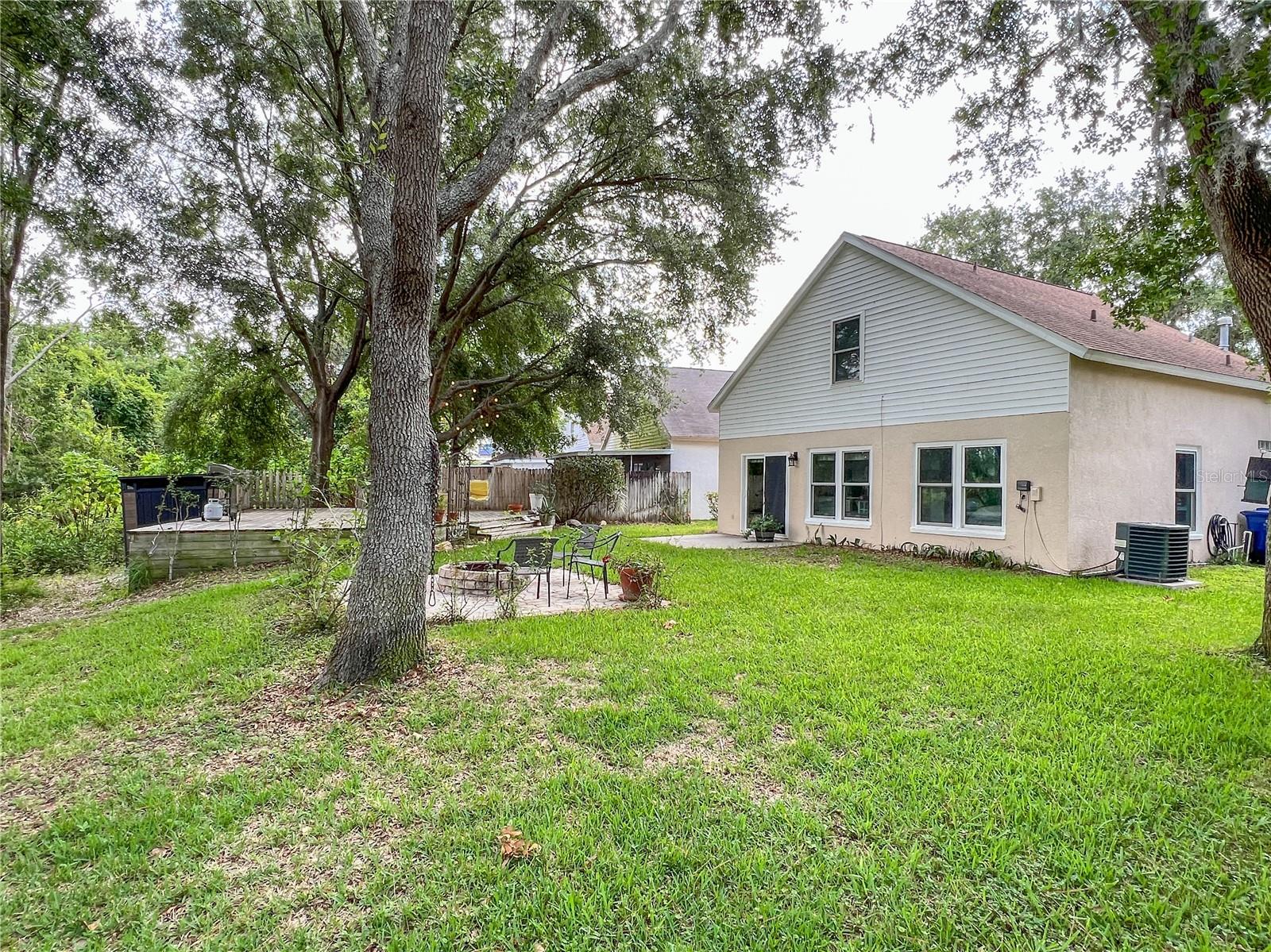 Listing photo id 32 for 22443 Crows Nest Court