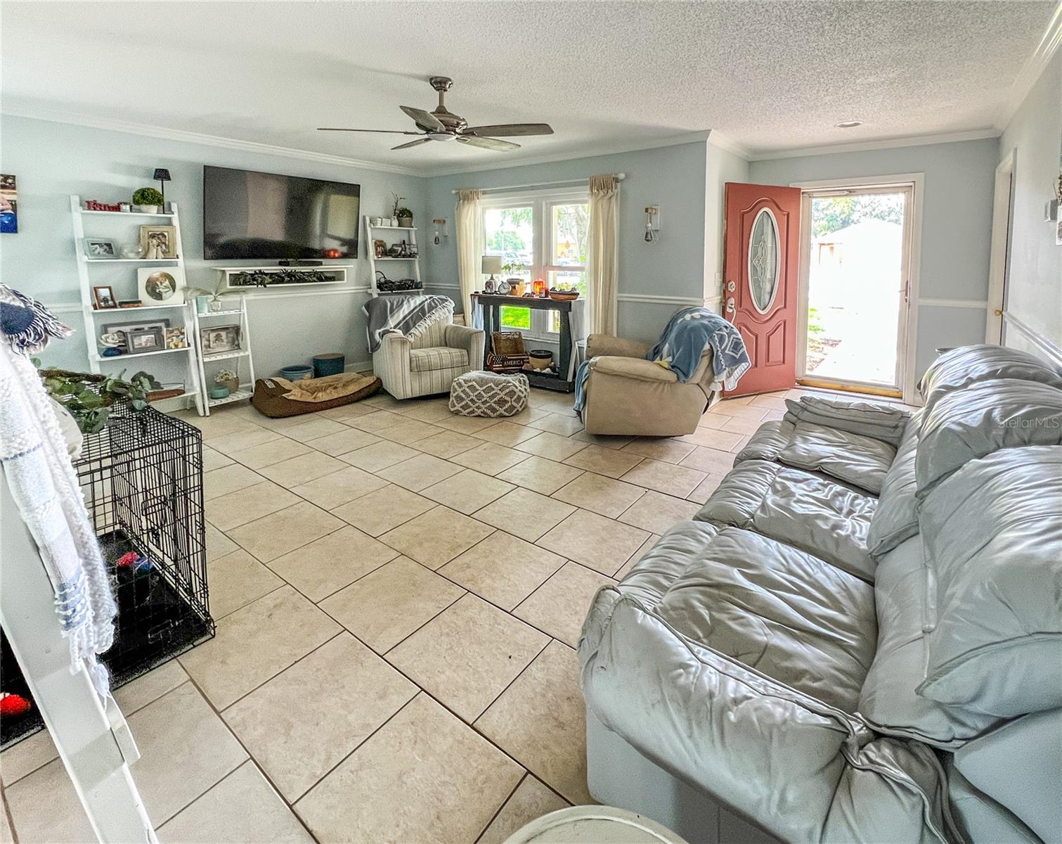 Listing photo id 2 for 22443 Crows Nest Court