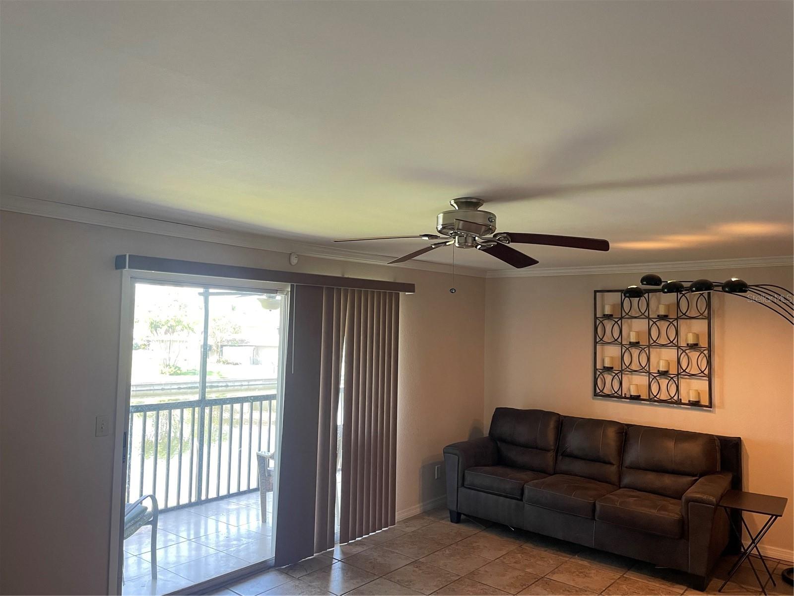 Image 2 of 6 For 6315 Newtown Circle 15b3