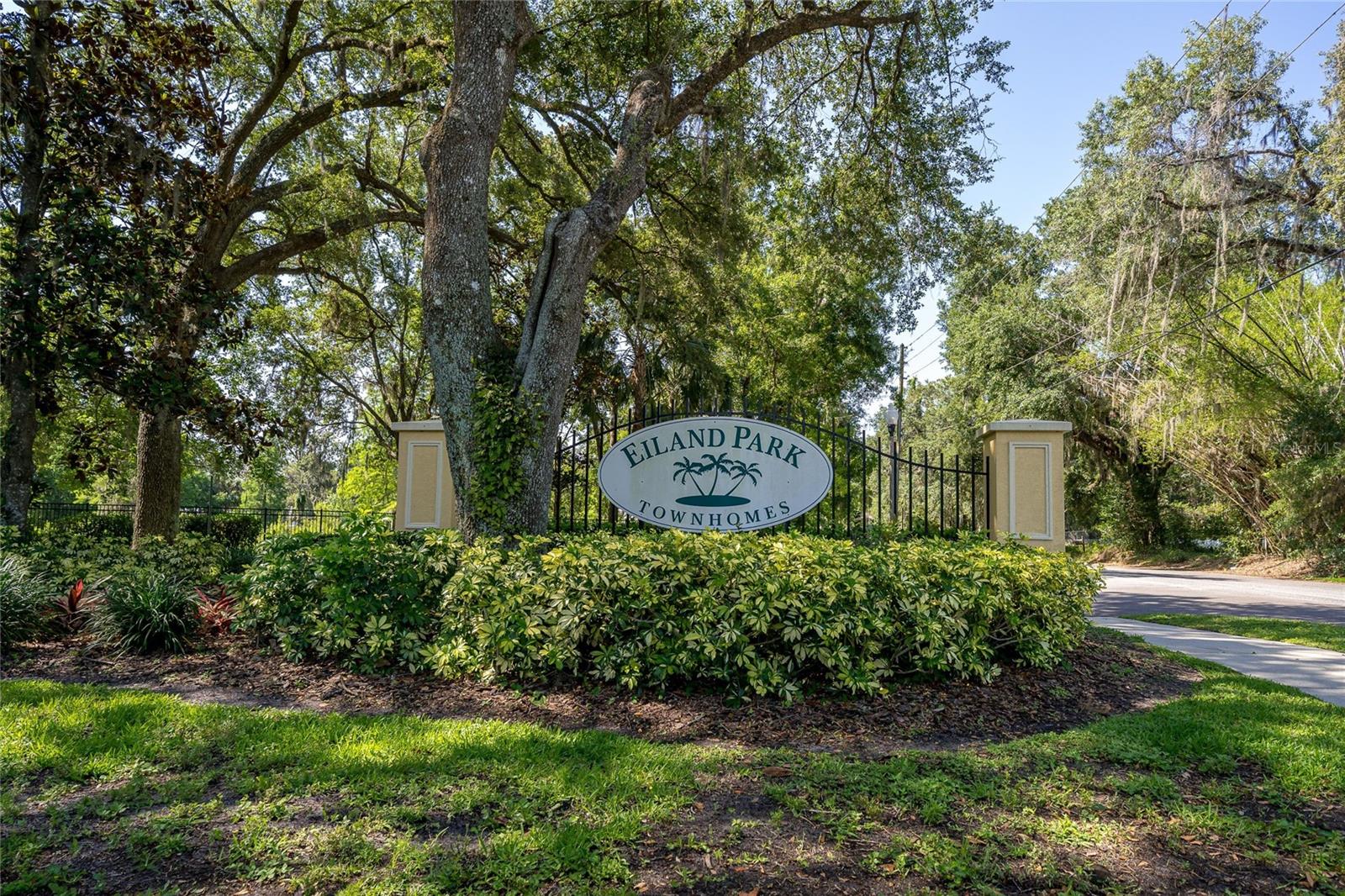Image 30 of 32 For 37712 Aaralyn Road