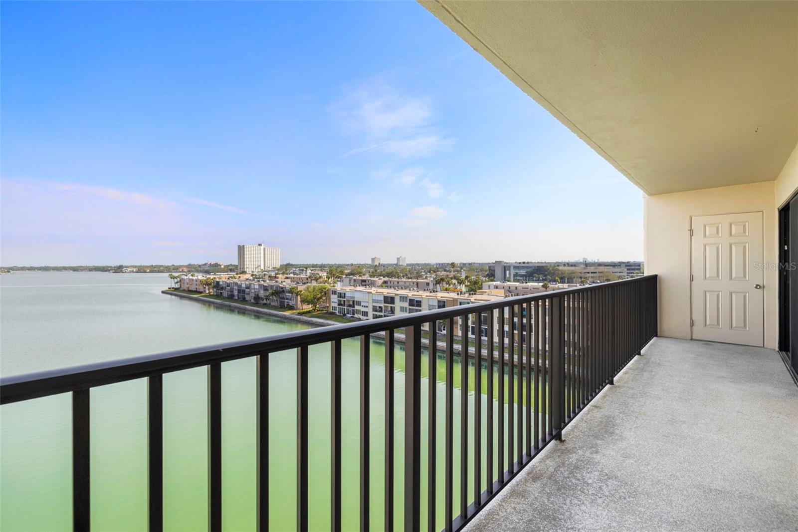 Image 2 of 40 For 7300 Sun Island Drive S 605
