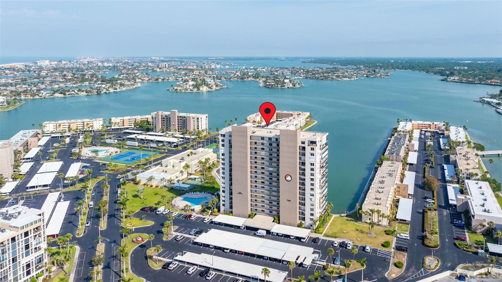 Image 29 of 40 For 7300 Sun Island Drive S 605