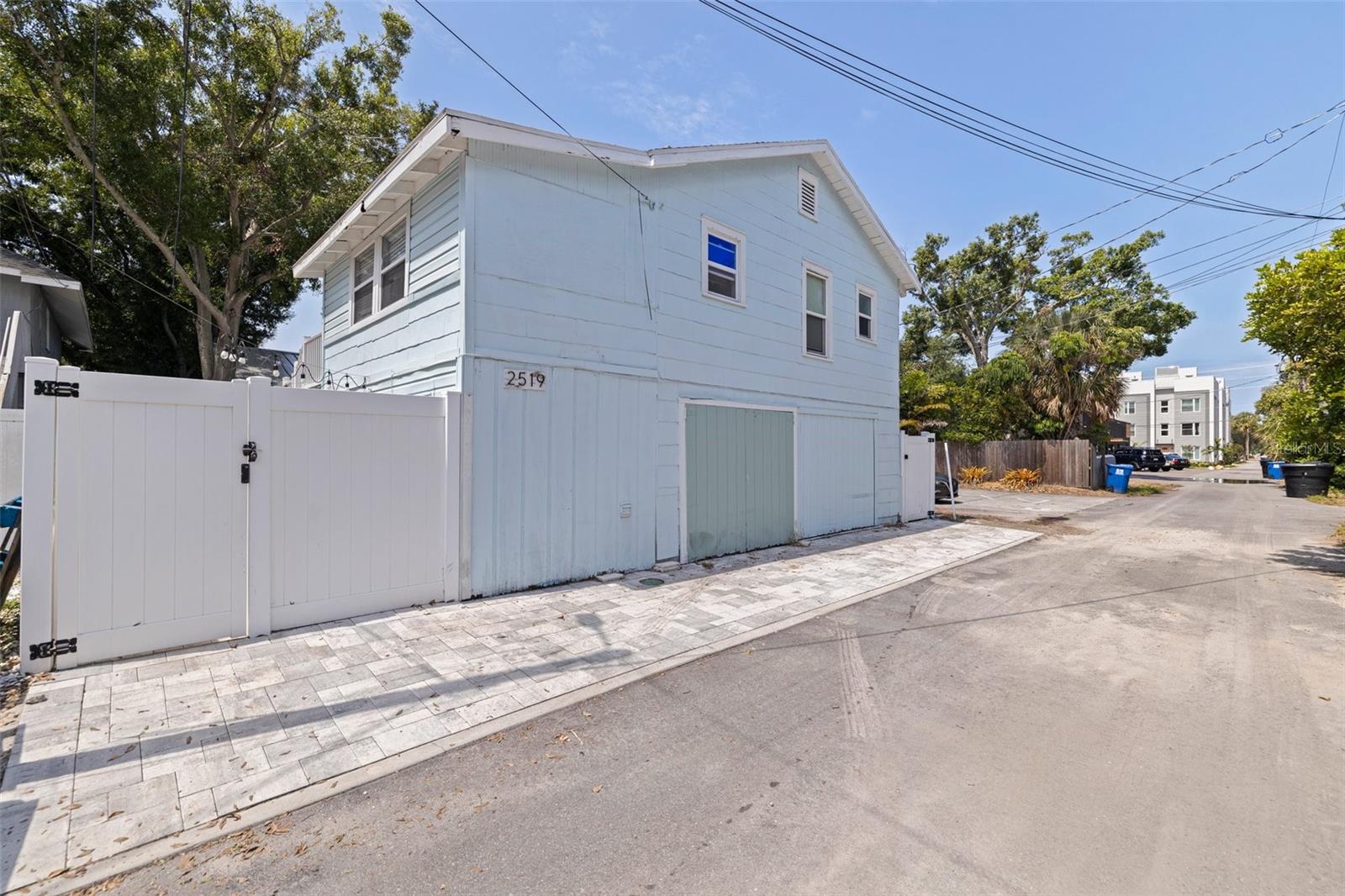Image 34 of 50 For 2519 1st Avenue N