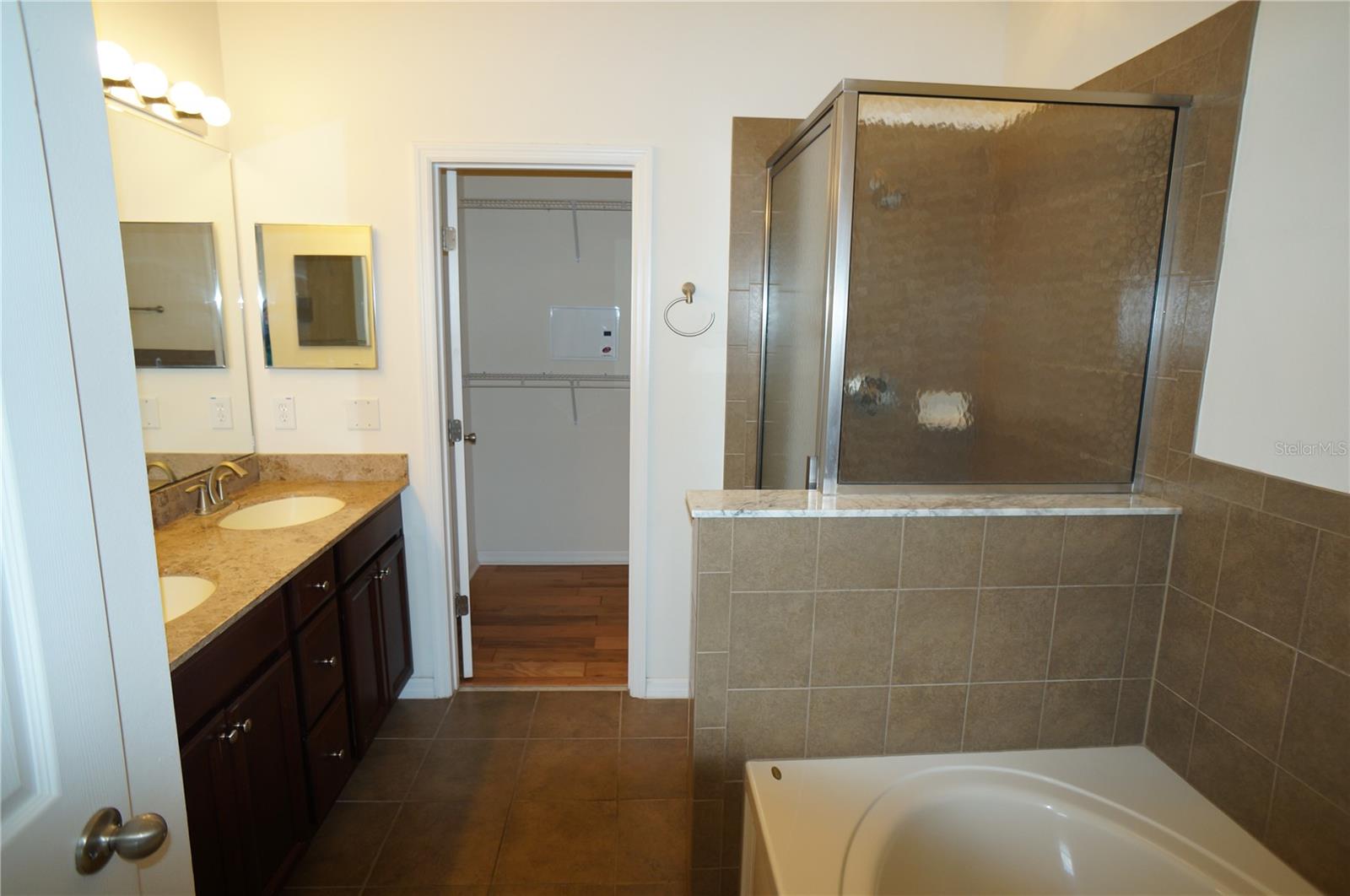 Image 12 of 18 For 1515 Bowmore Drive