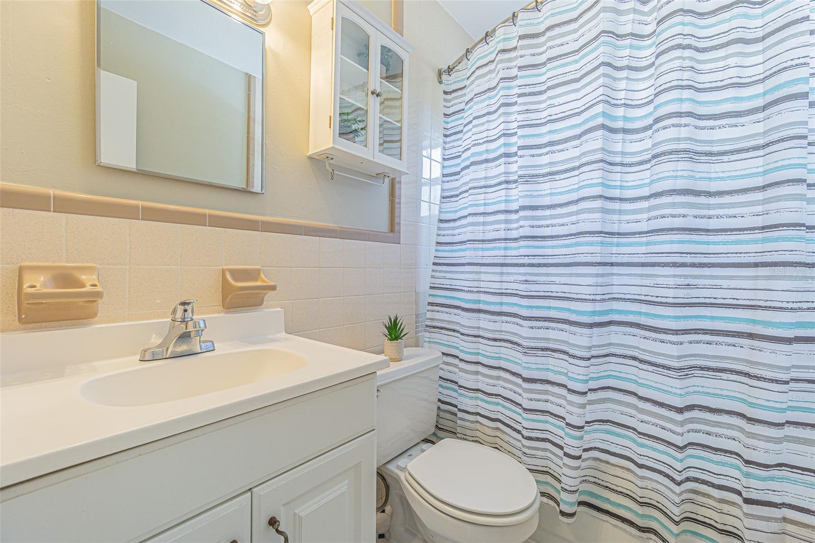 Image 10 of 22 For 6702 49th Avenue N