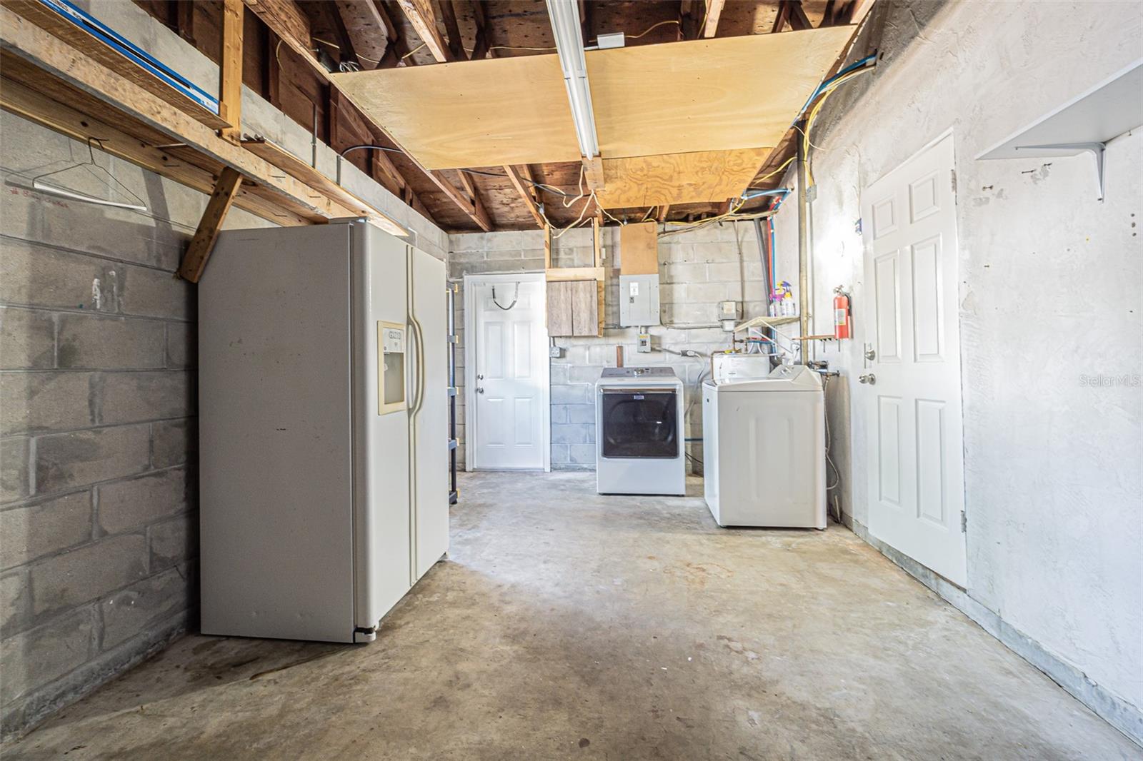 Image 14 of 22 For 6702 49th Avenue N