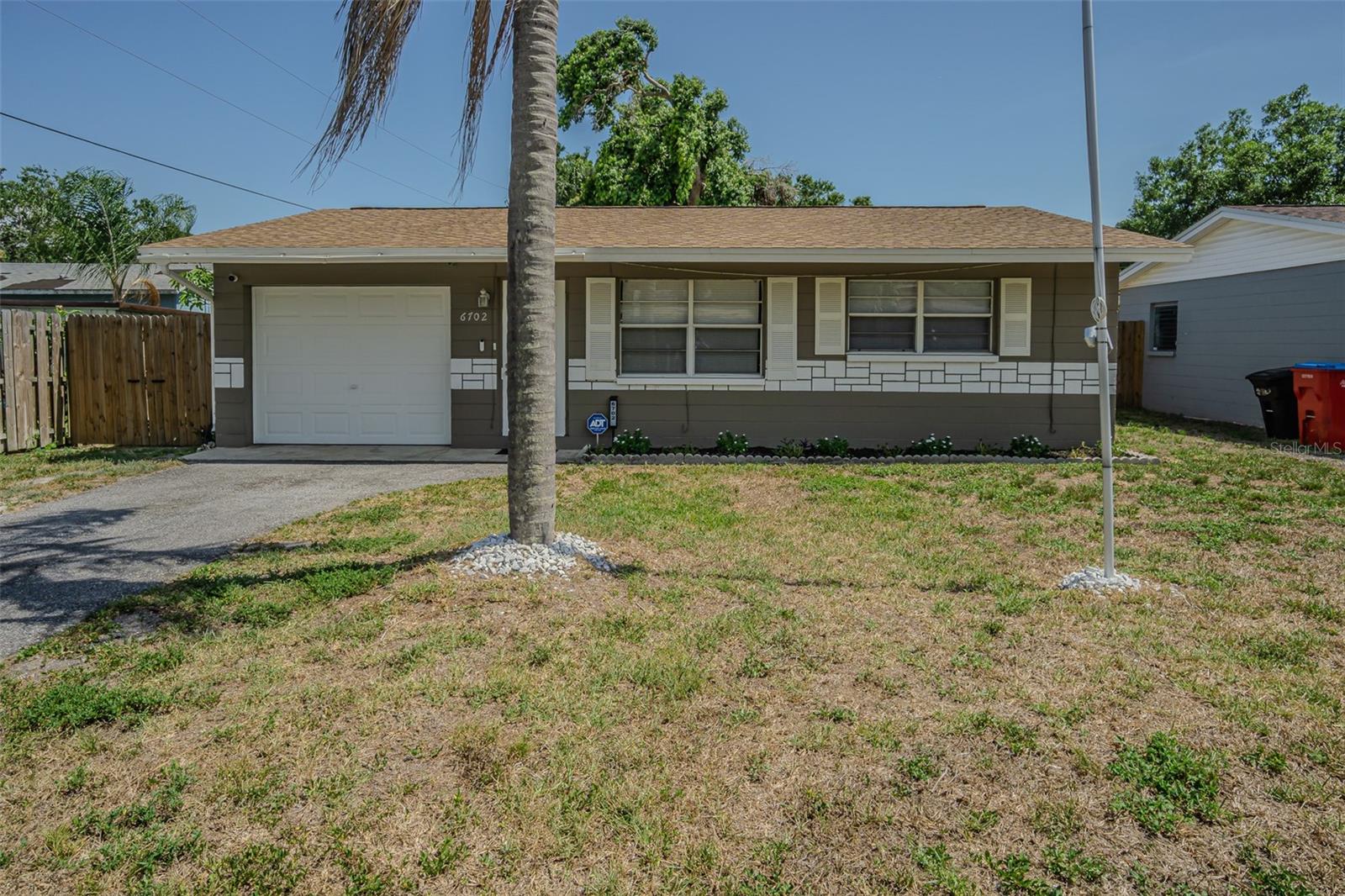 Image 16 of 22 For 6702 49th Avenue N